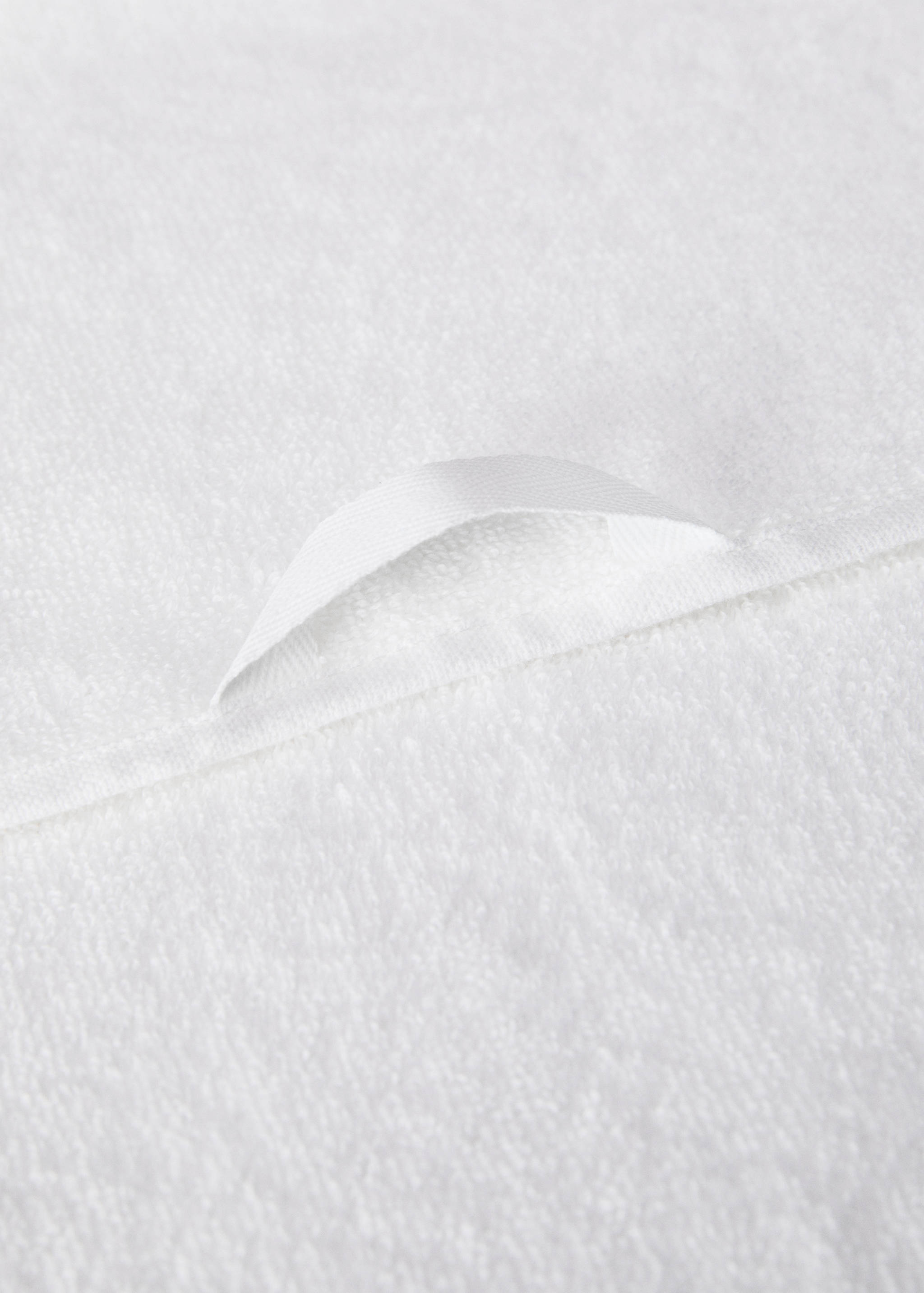 Hand towel with floral trim - Details of the article 1