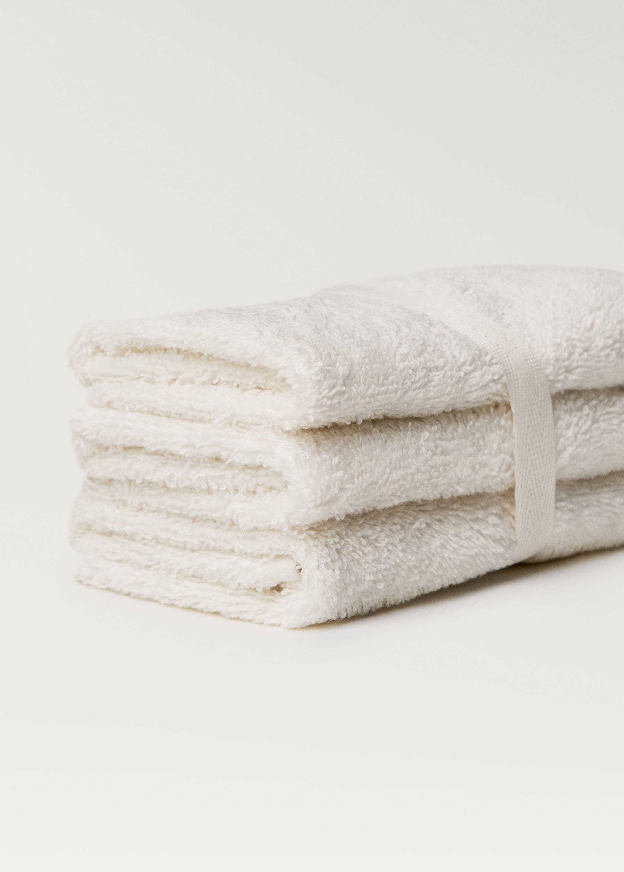 3 db kontrasztos pomponos törölközőt tartalmazó csomag - A termék adatai 2