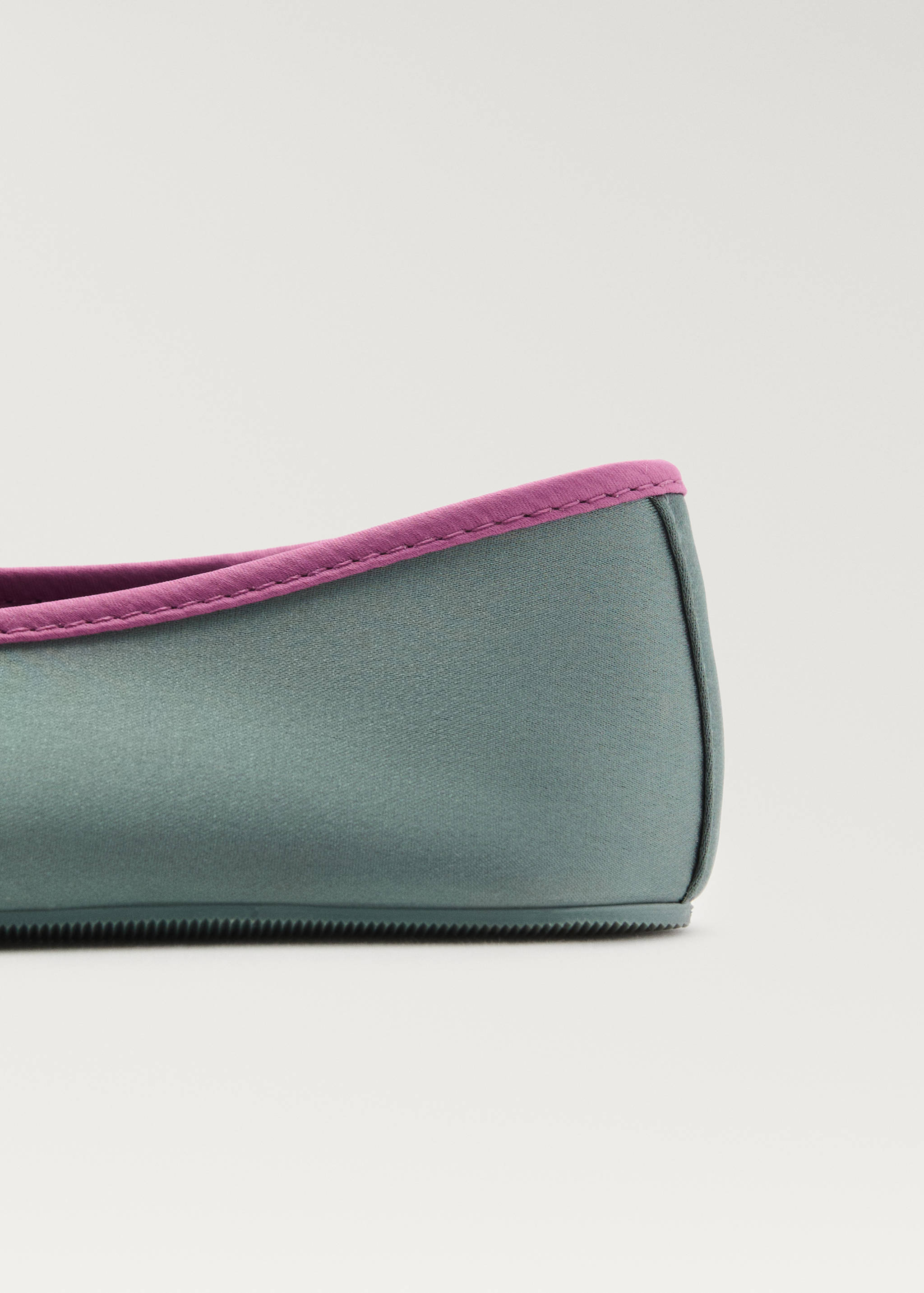 Satin ballet flats with contrast piping - Details of the article 1