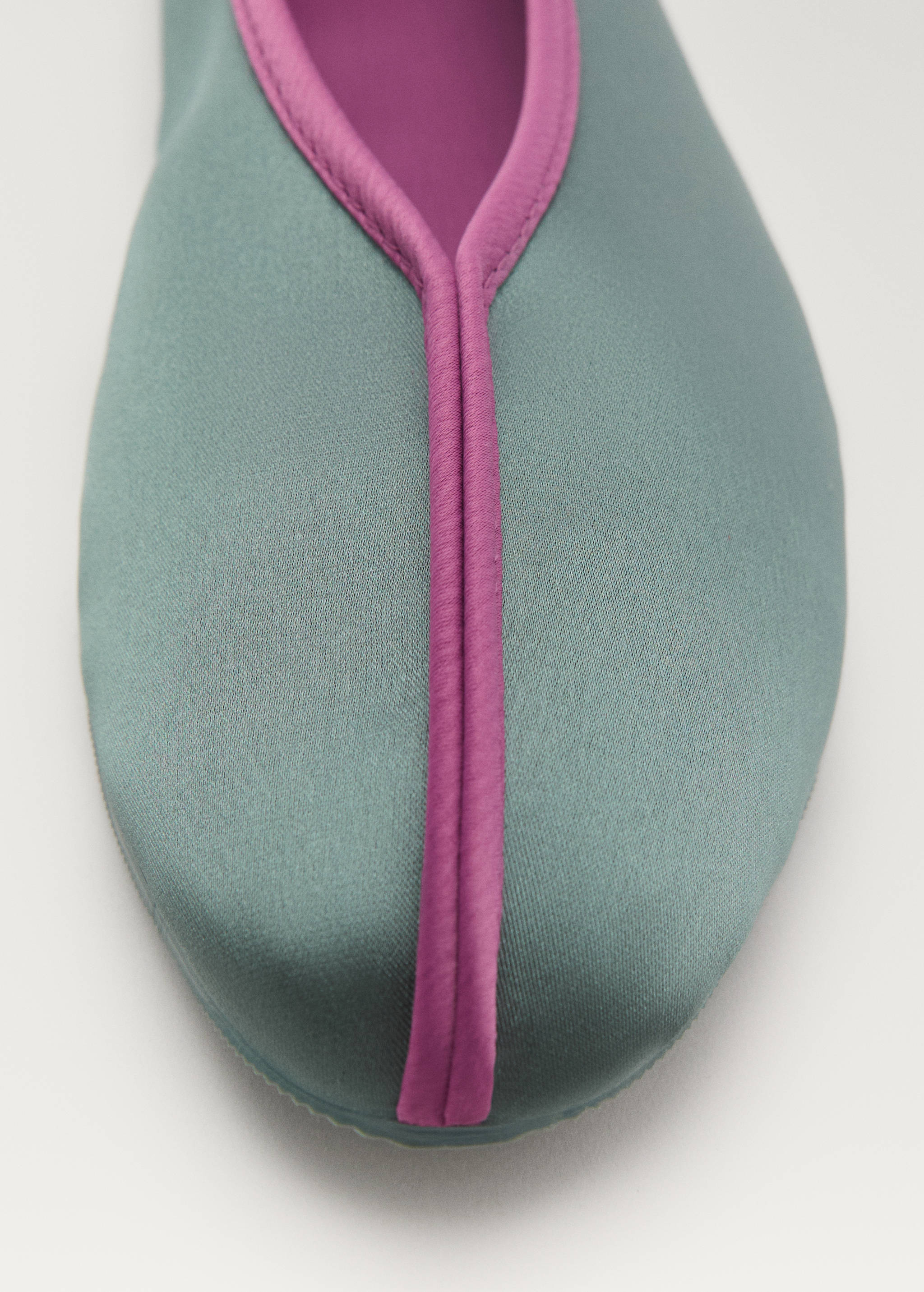 Satin ballet flats with contrast piping - Details of the article 2