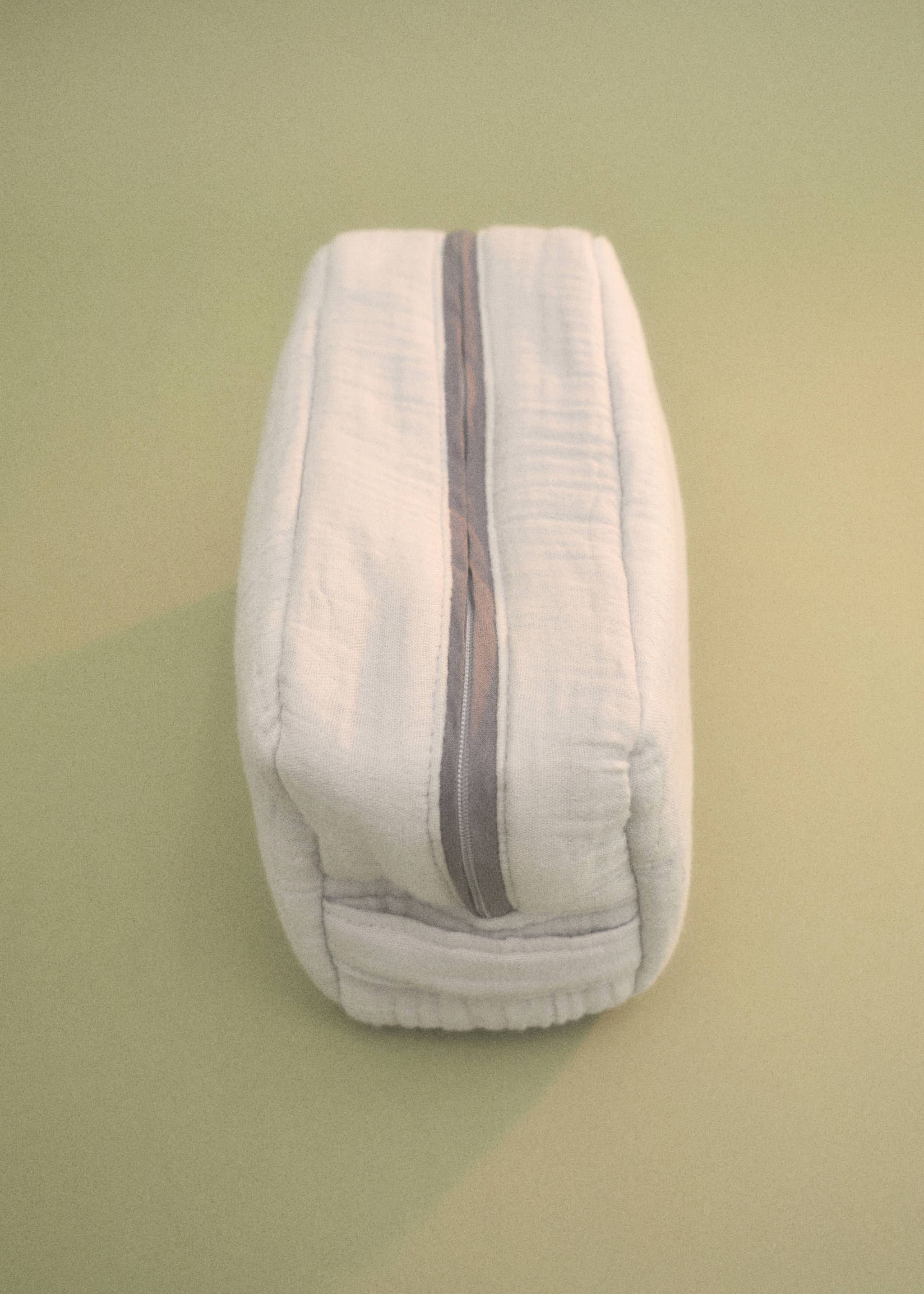 Children’s cotton gauze toiletry bag - Details of the article 6, Grey. Ref: 87023655-00.