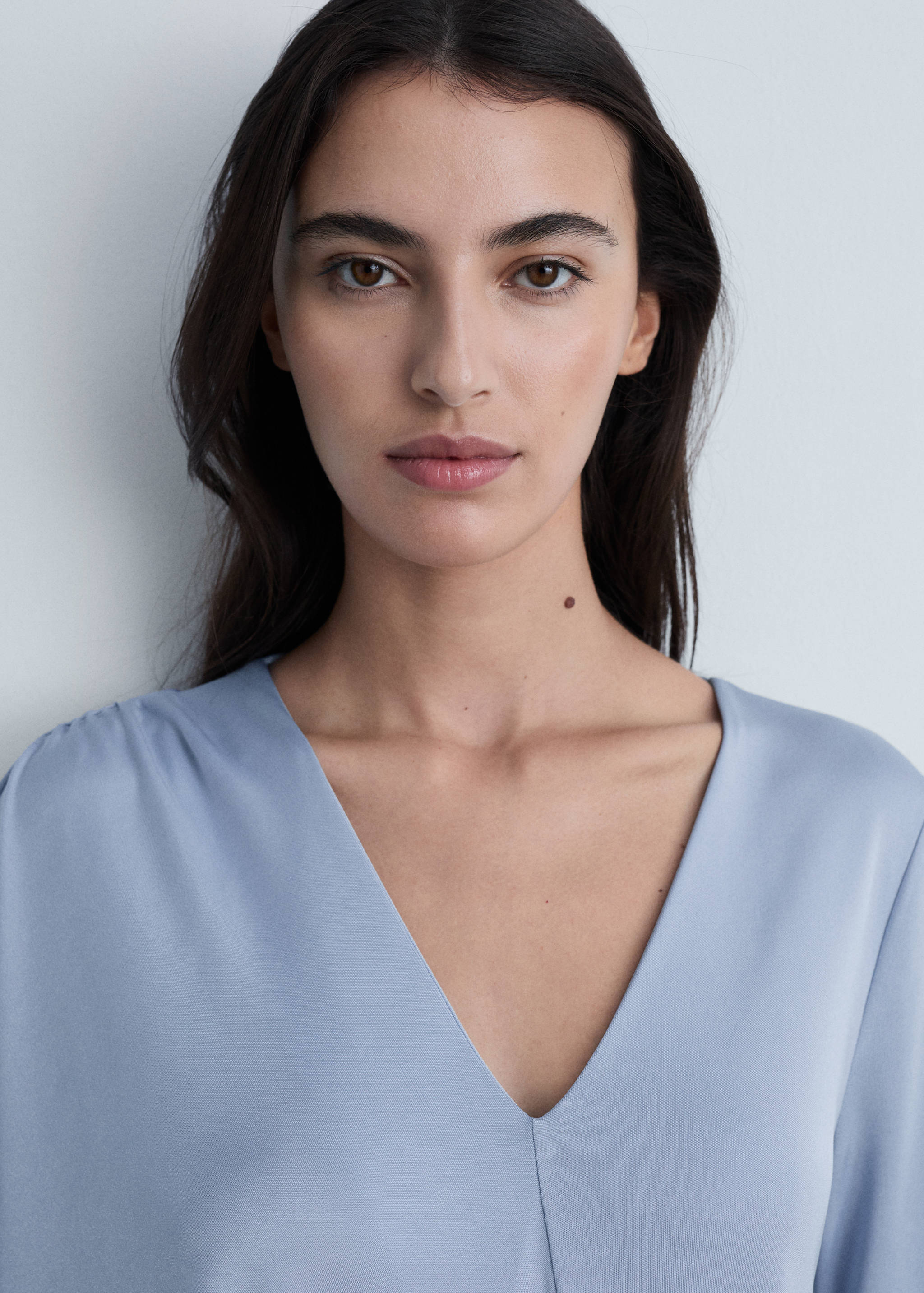 Asymmetric draped gown - Details of the article 1