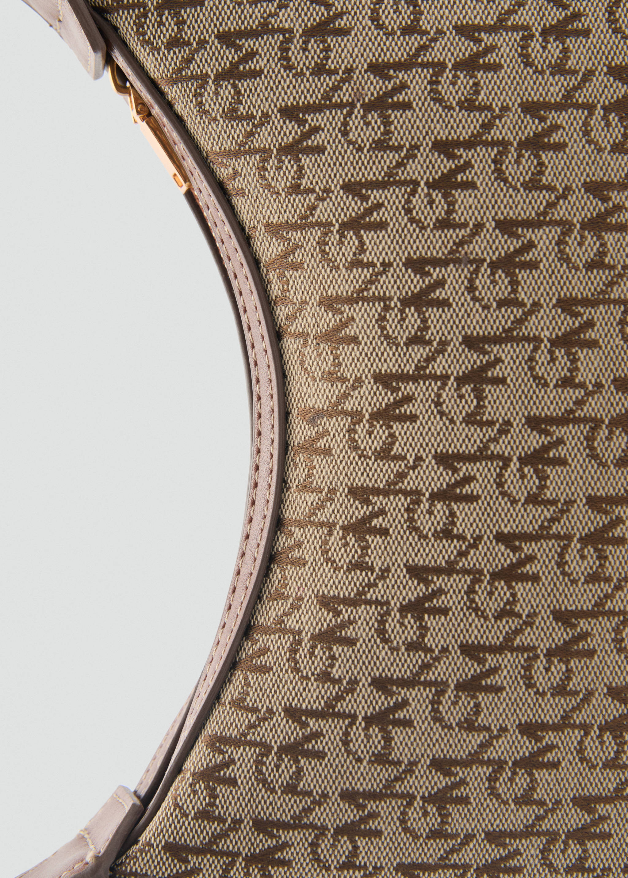 Shoulder bag with printed logo - Details of the article 2