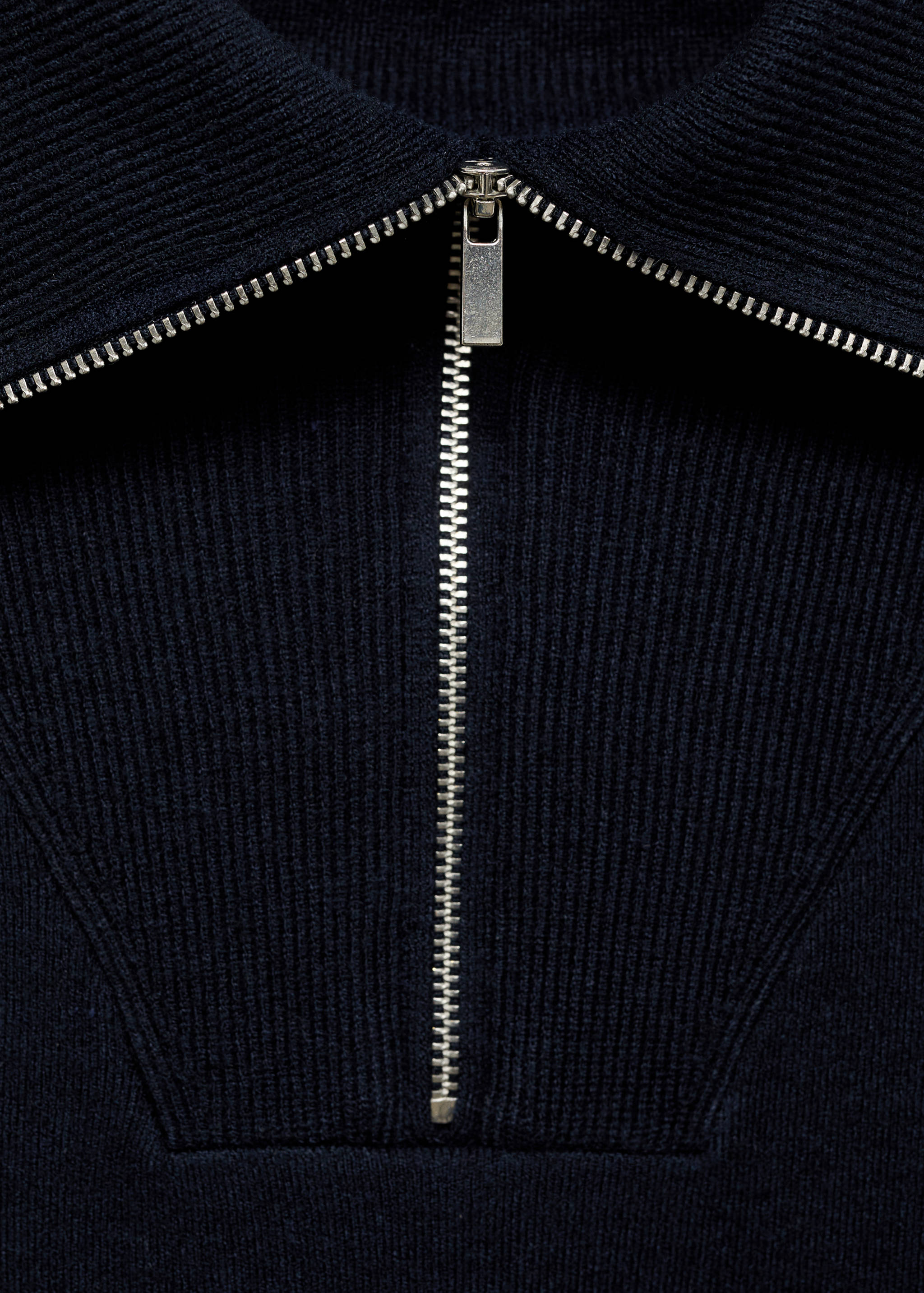 Zip neck jumper - Details of the article 8