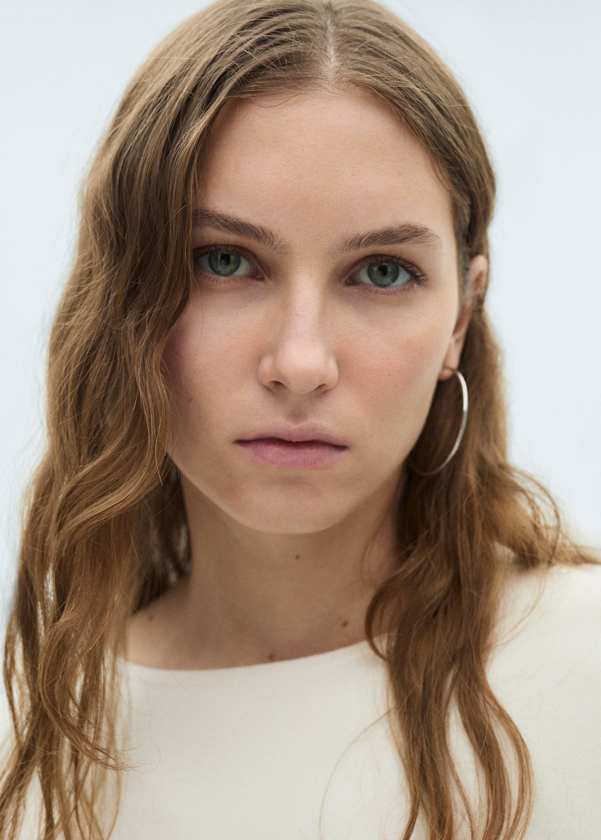 Knitted sweater with oversized sleeves - Details of the article 1