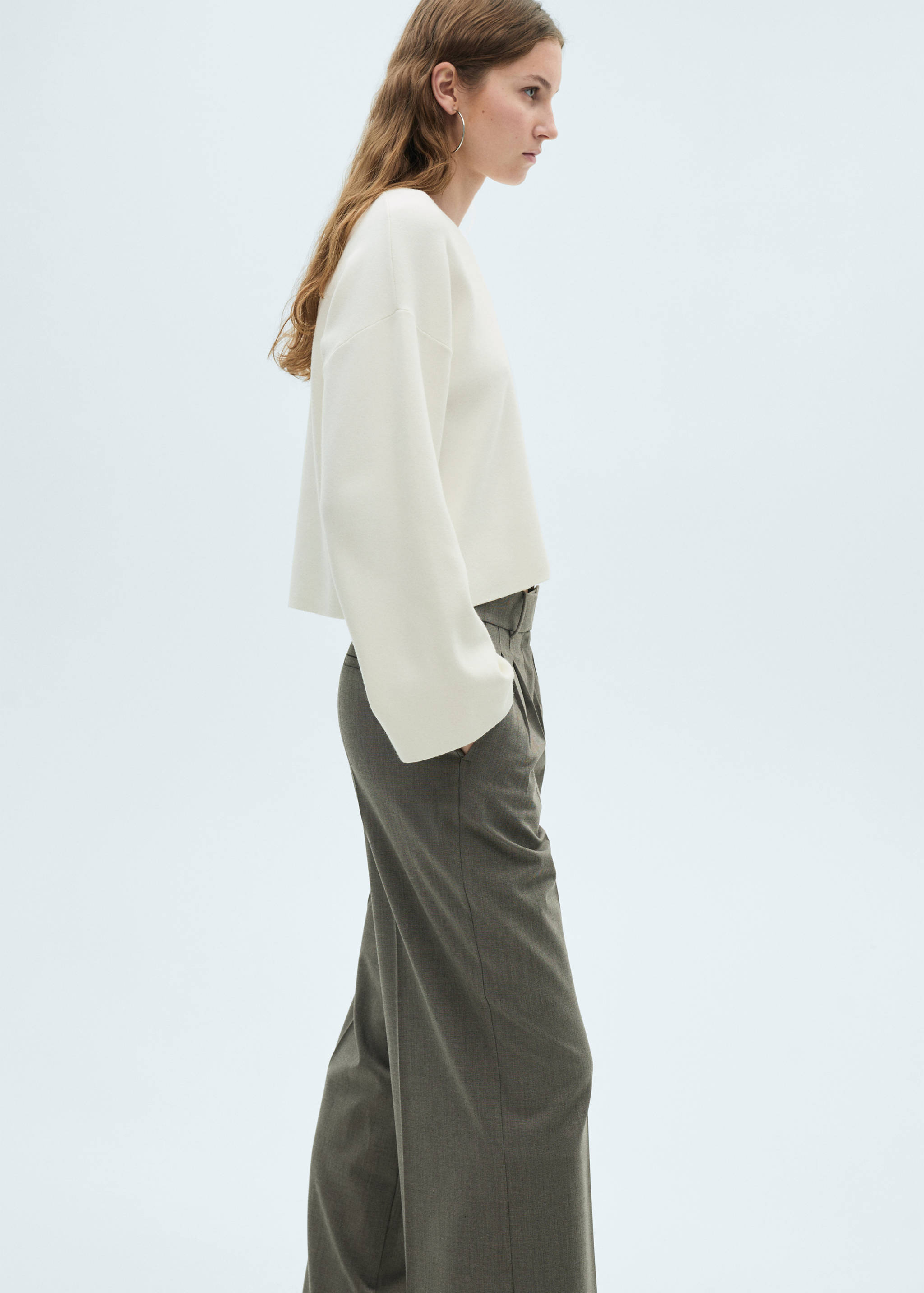 Knitted sweater with oversized sleeves - Details of the article 2