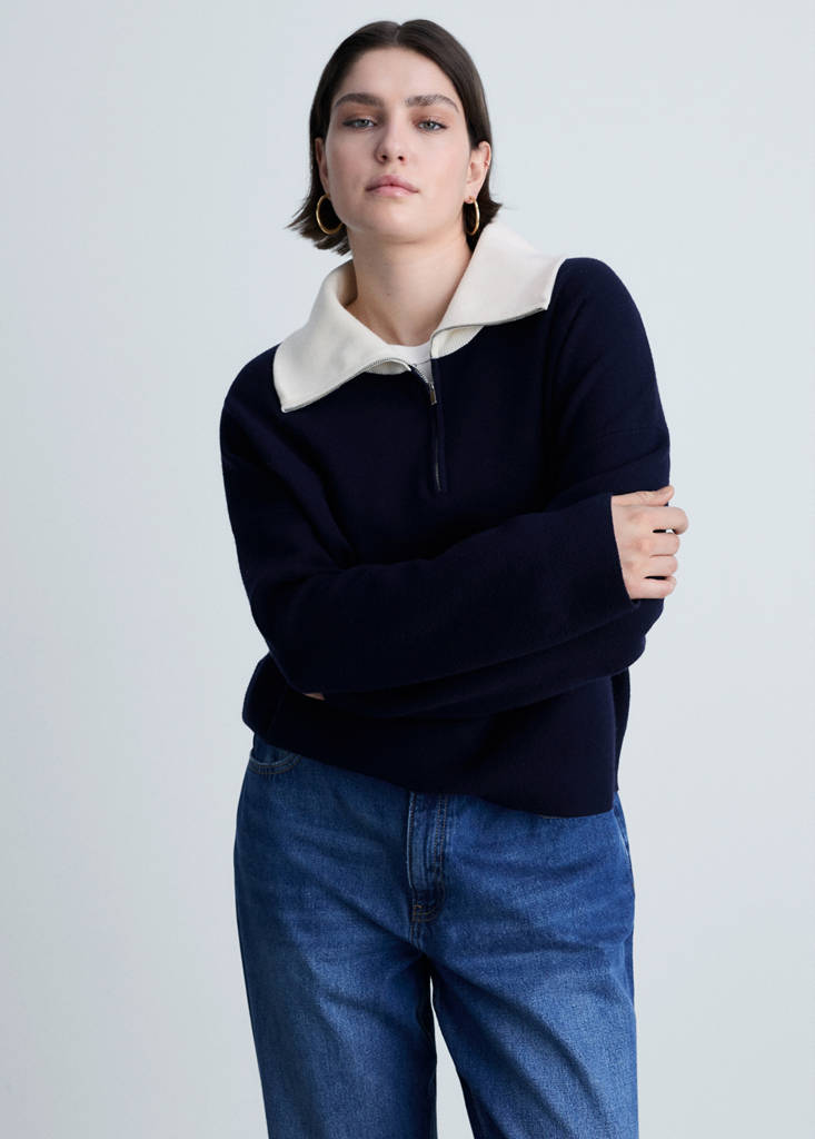 Knitted sweater with contrasting collar — Dark Navy