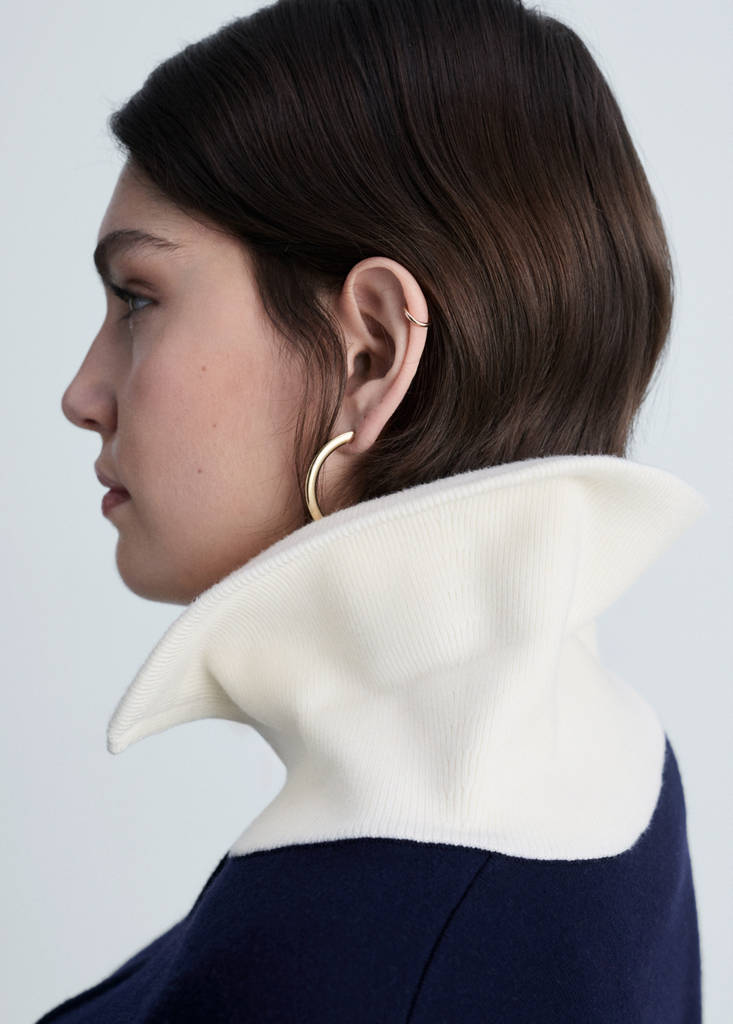 Knitted sweater with contrasting collar — Dark Navy