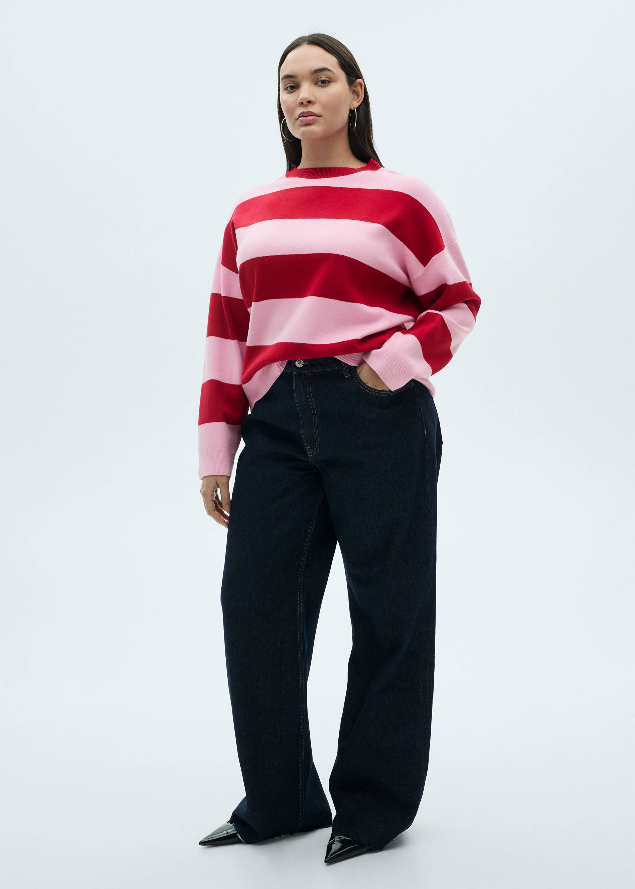 Round-neck striped sweater - Details of the article 3