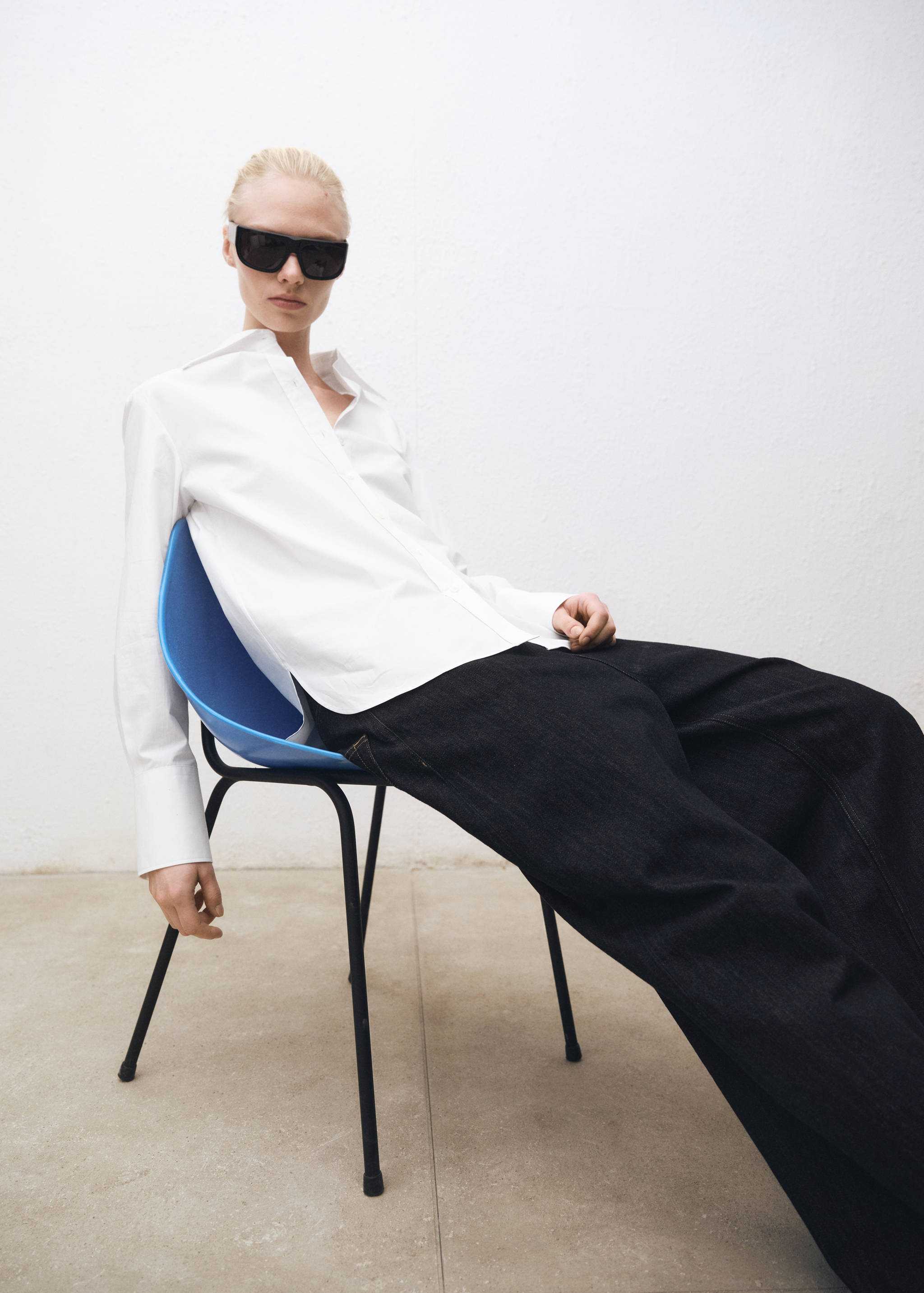 Oversize cotton shirt - Details of the article 1