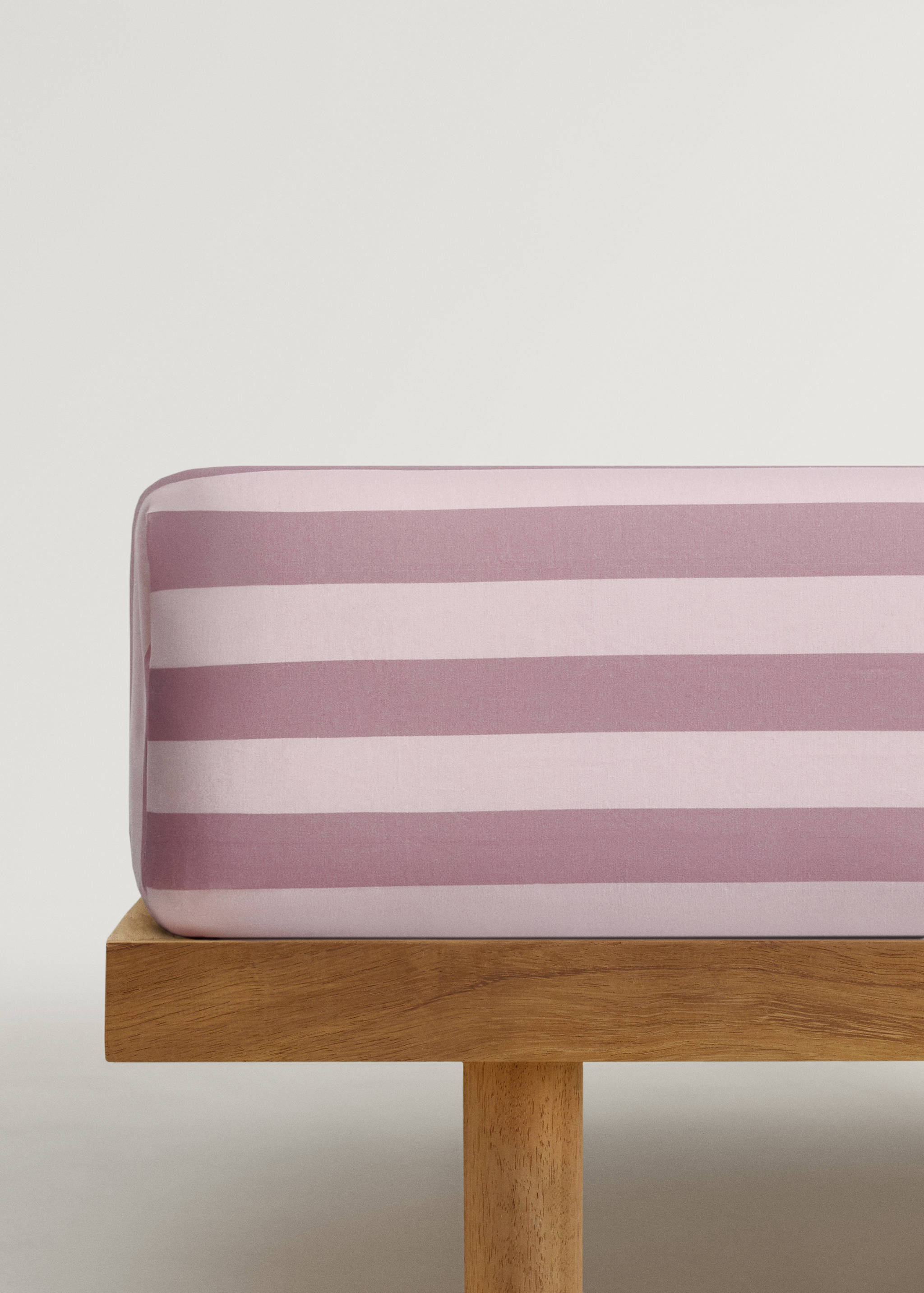 Cotton percale thick-striped children's fitted sheet for 90cm bed - Article without model