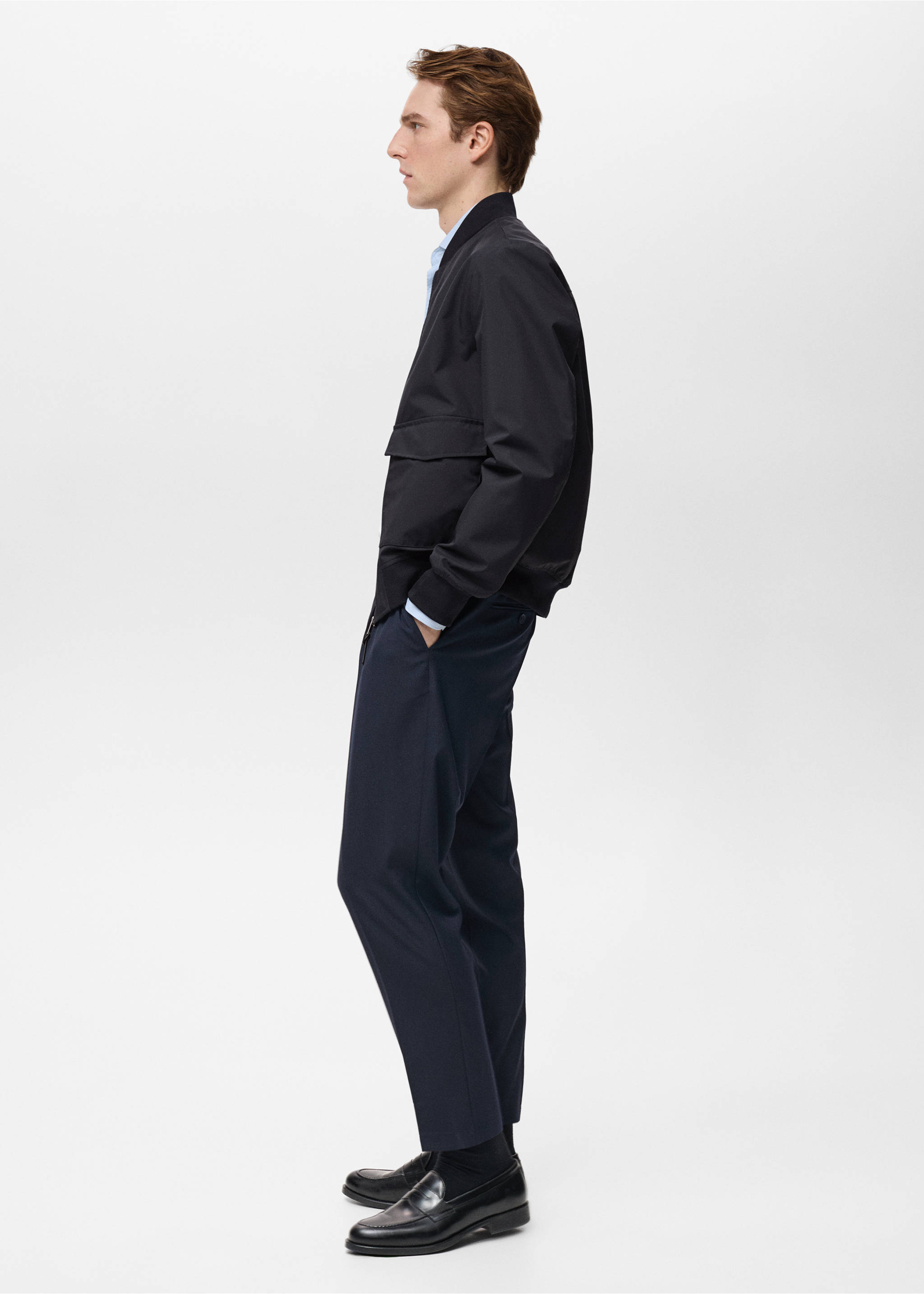 Water-repellent bomber jacket with pockets - Details of the article 2, Night Blue. Ref: 87024392-00.