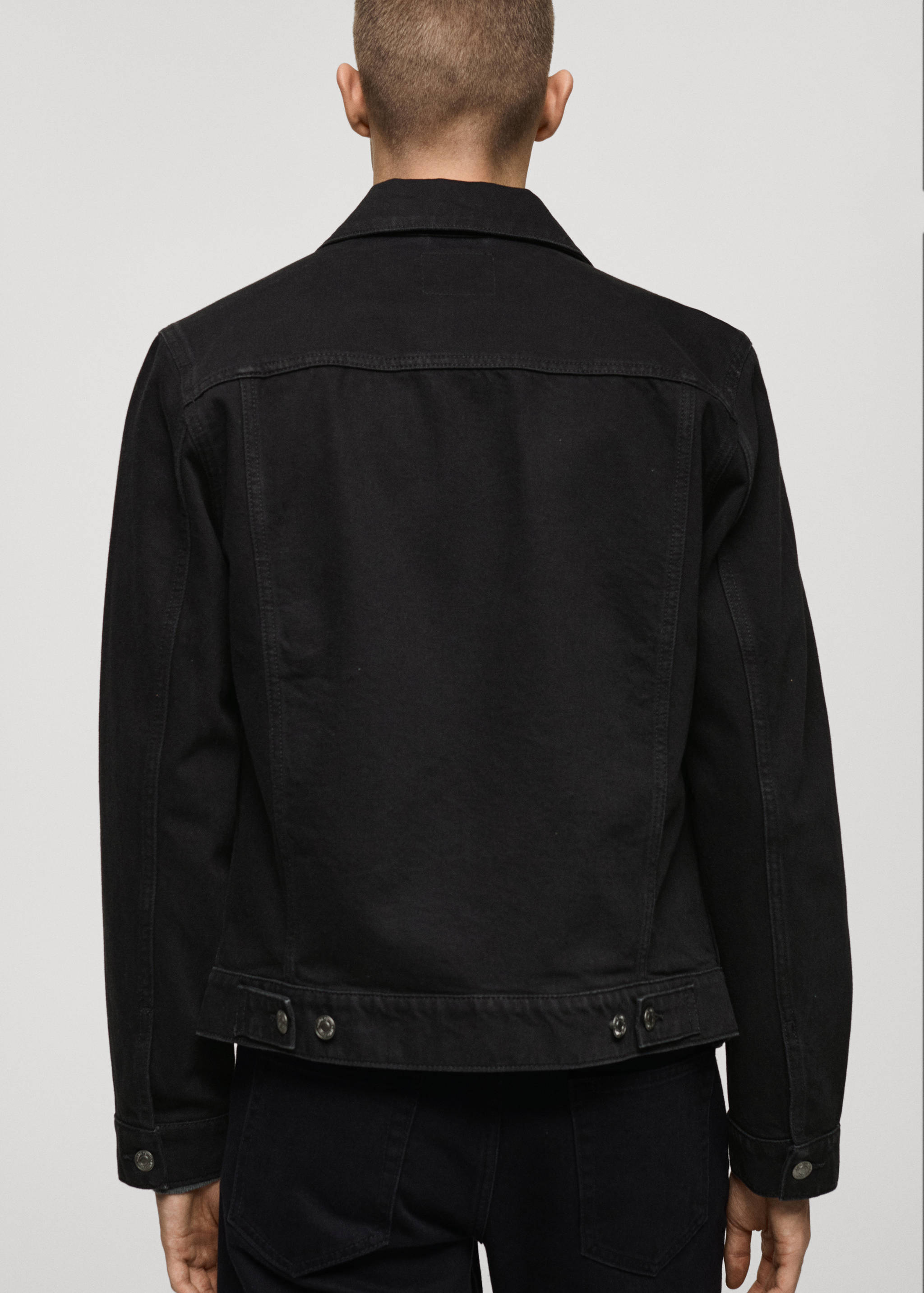 Cazadora vaquera bolsillos - Reverso del artículo