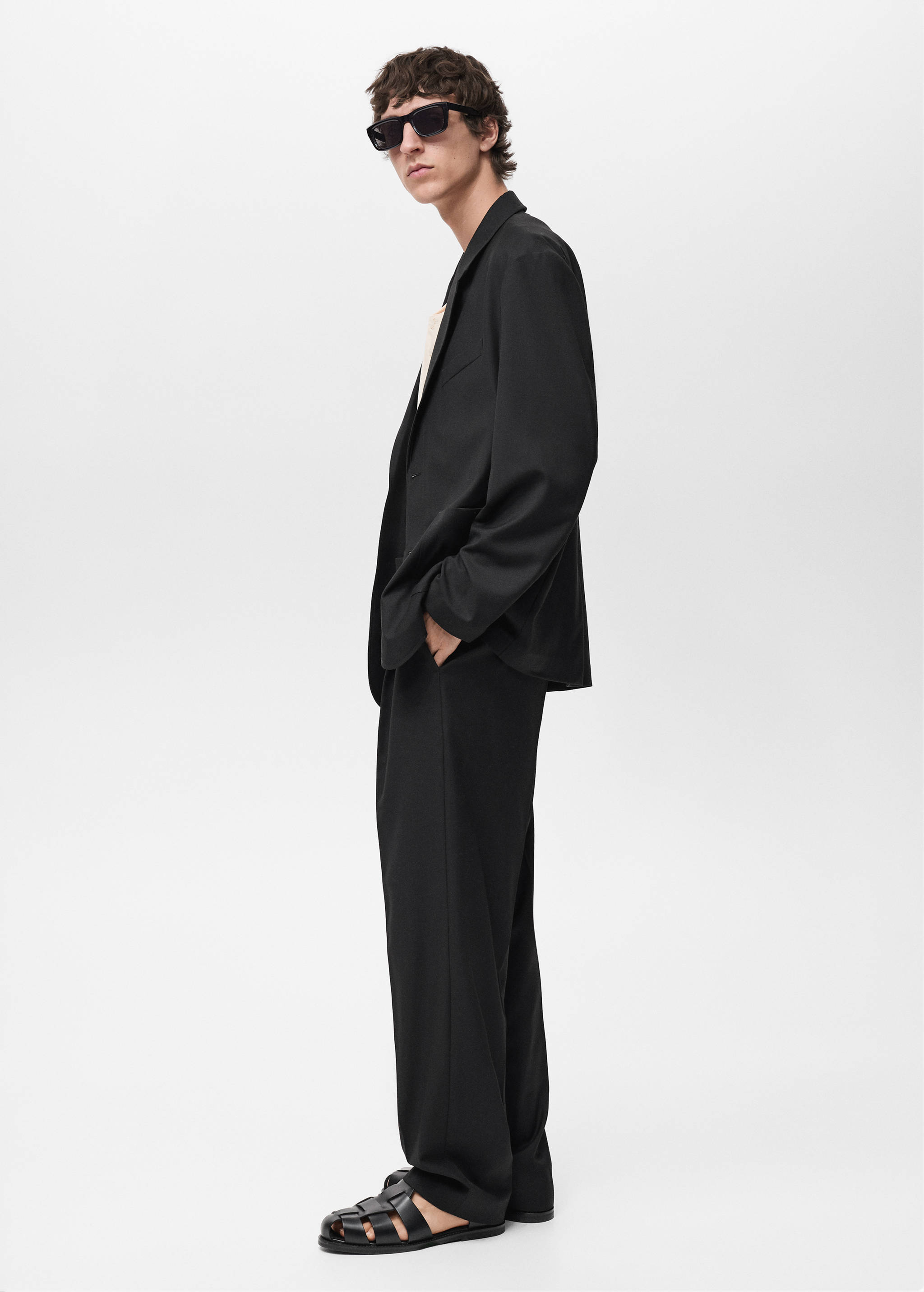 Relaxed-fit suit pants with pleats - Details of the article 2