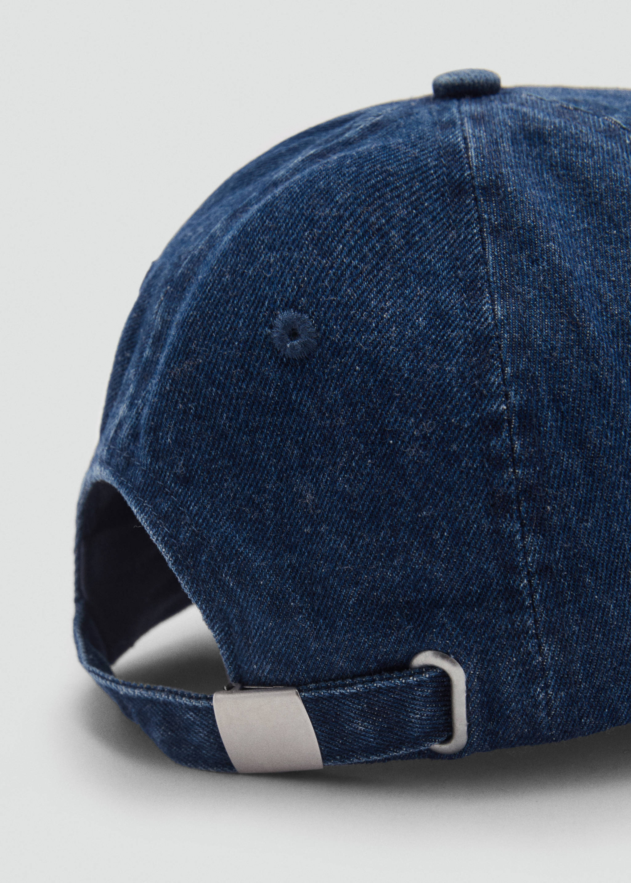 Denim cap with visor - Details of the article 1