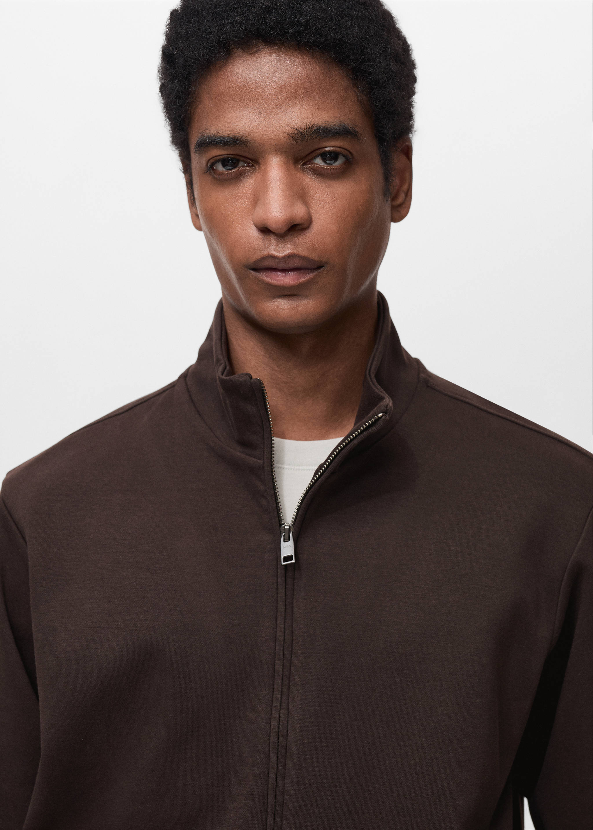 Cotton perkins-neck sweatshirt with zipper - Details of the article 1