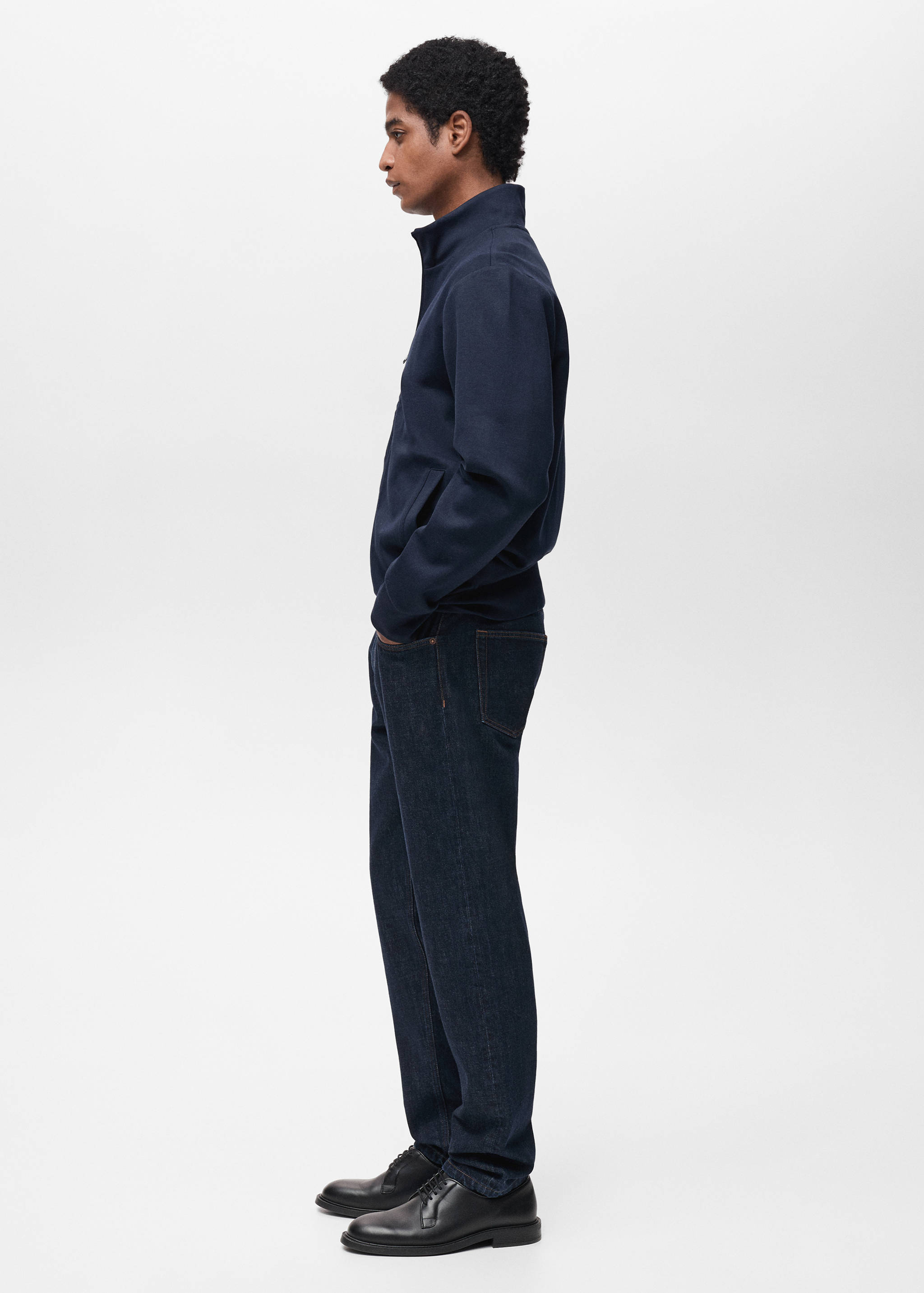 Cotton perkins-neck sweatshirt with zipper - Details of the article 2