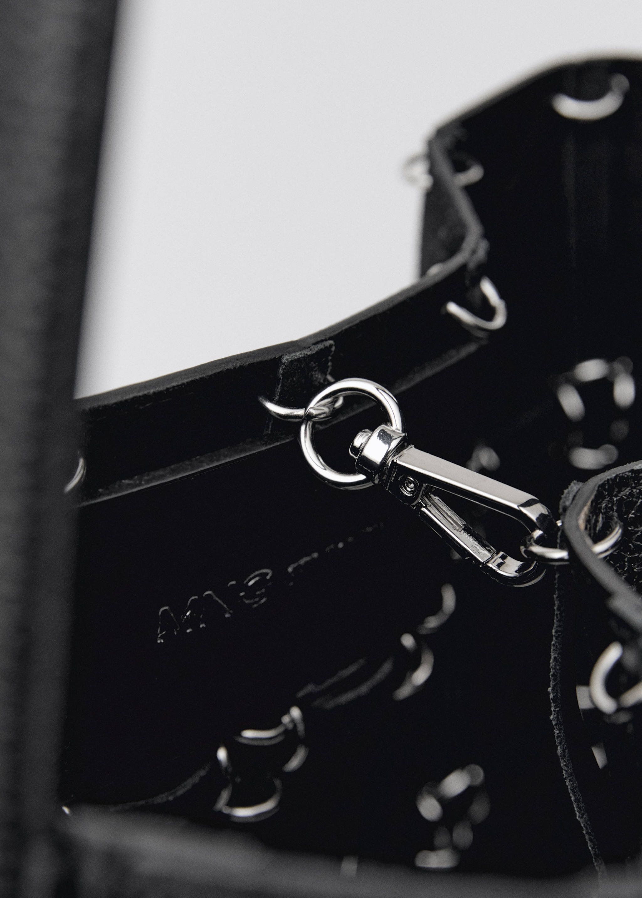 Combined-patchwork leather shopper bag - Details of the article 2