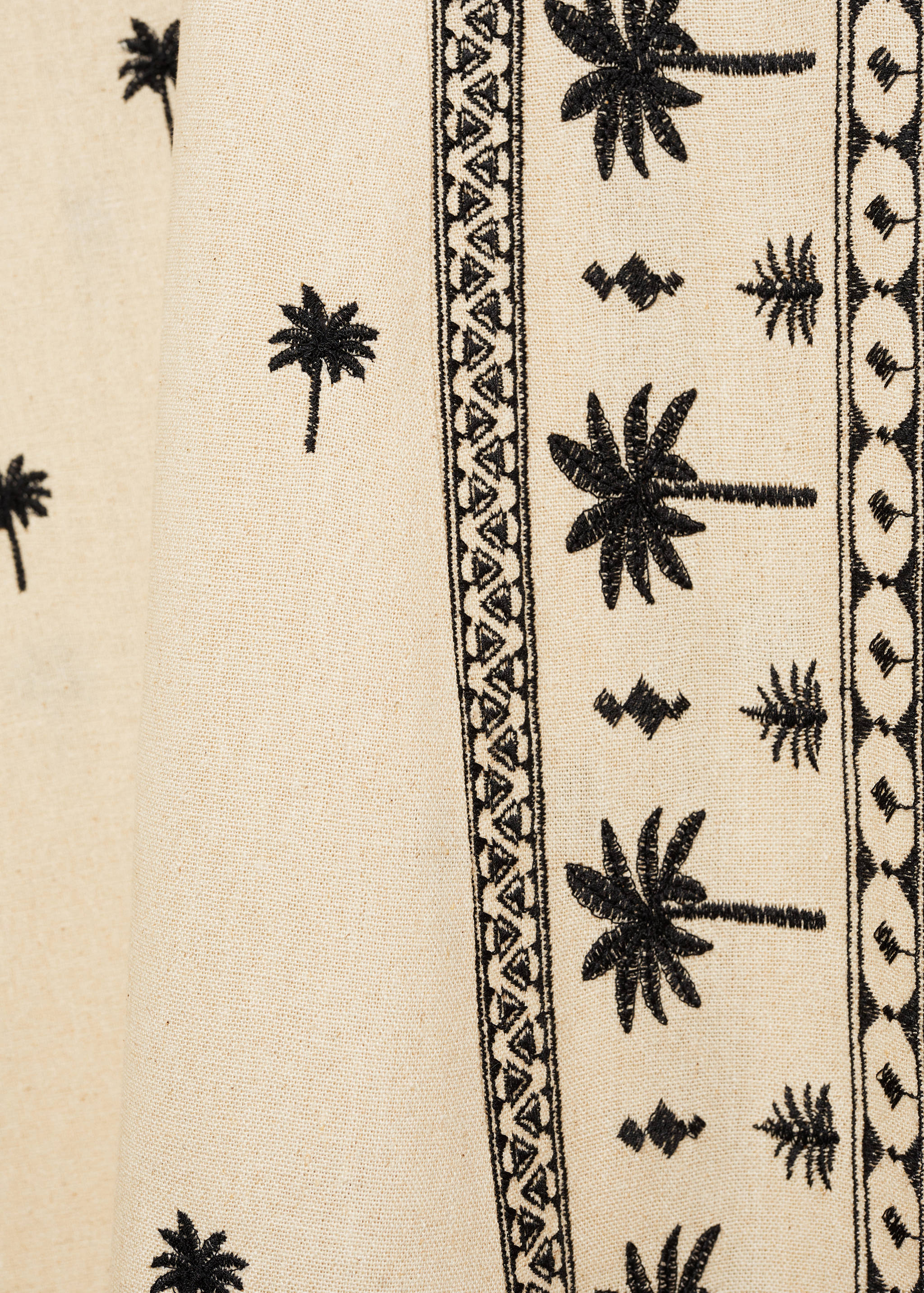 Embroidered flared skirt - Details of the article 8