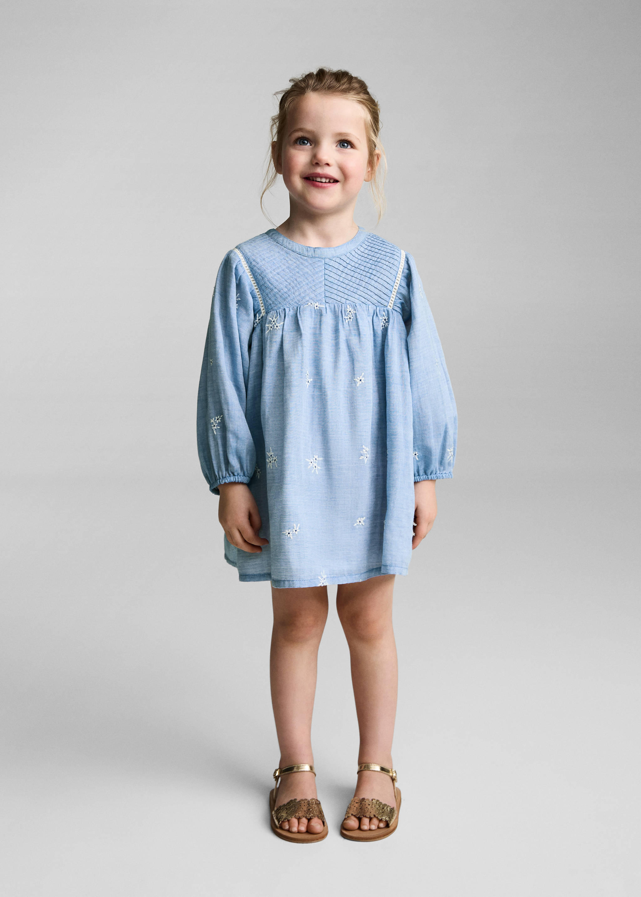 Embroidered cotton dress - General plane