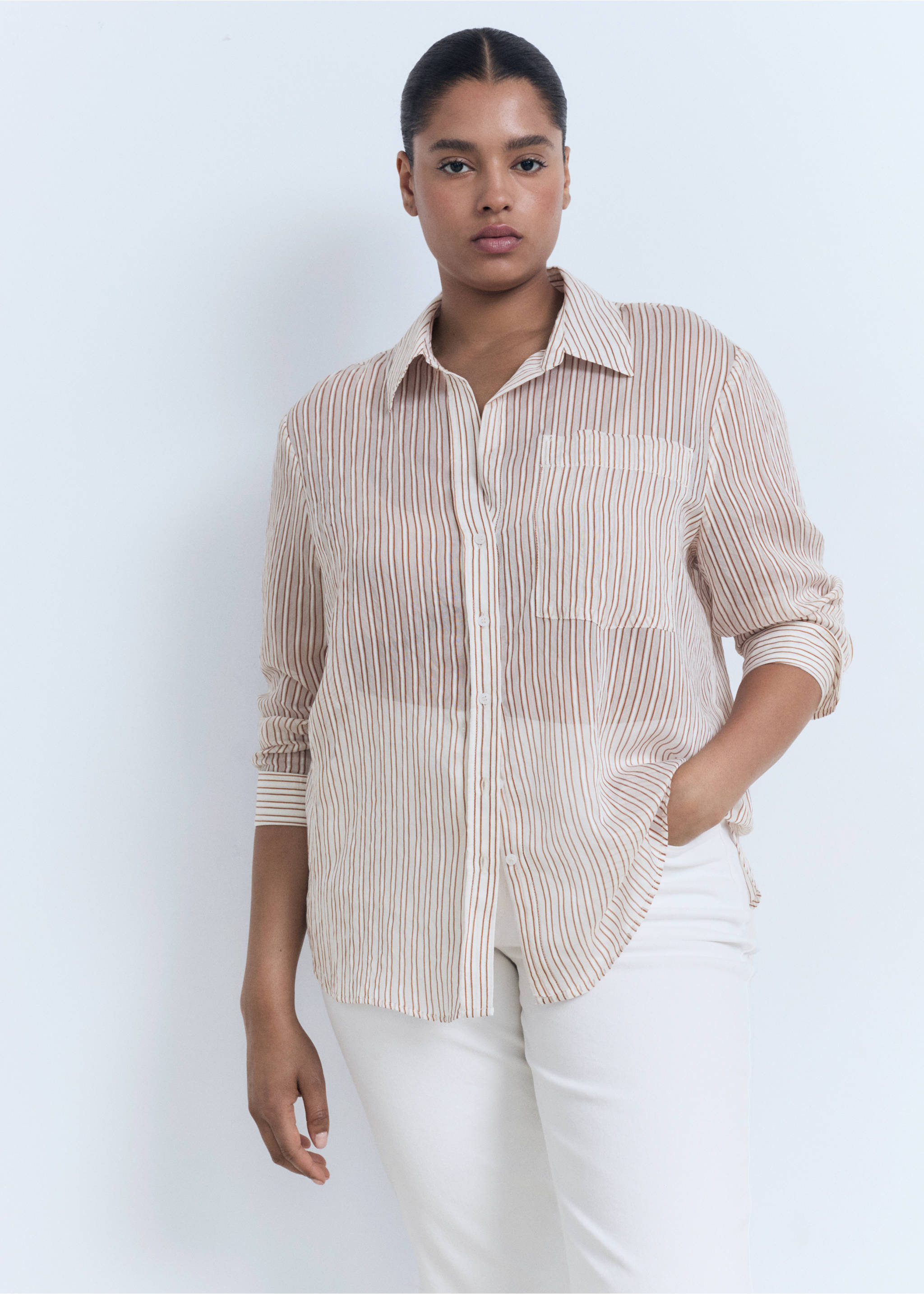 Halbdurchsichtiges Streifenhemd - Detail des Artikels 5, Braun. Ref: 87024803-00.