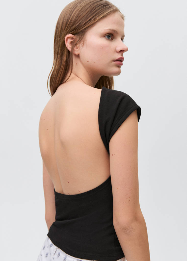 T-shirt with open back — Black