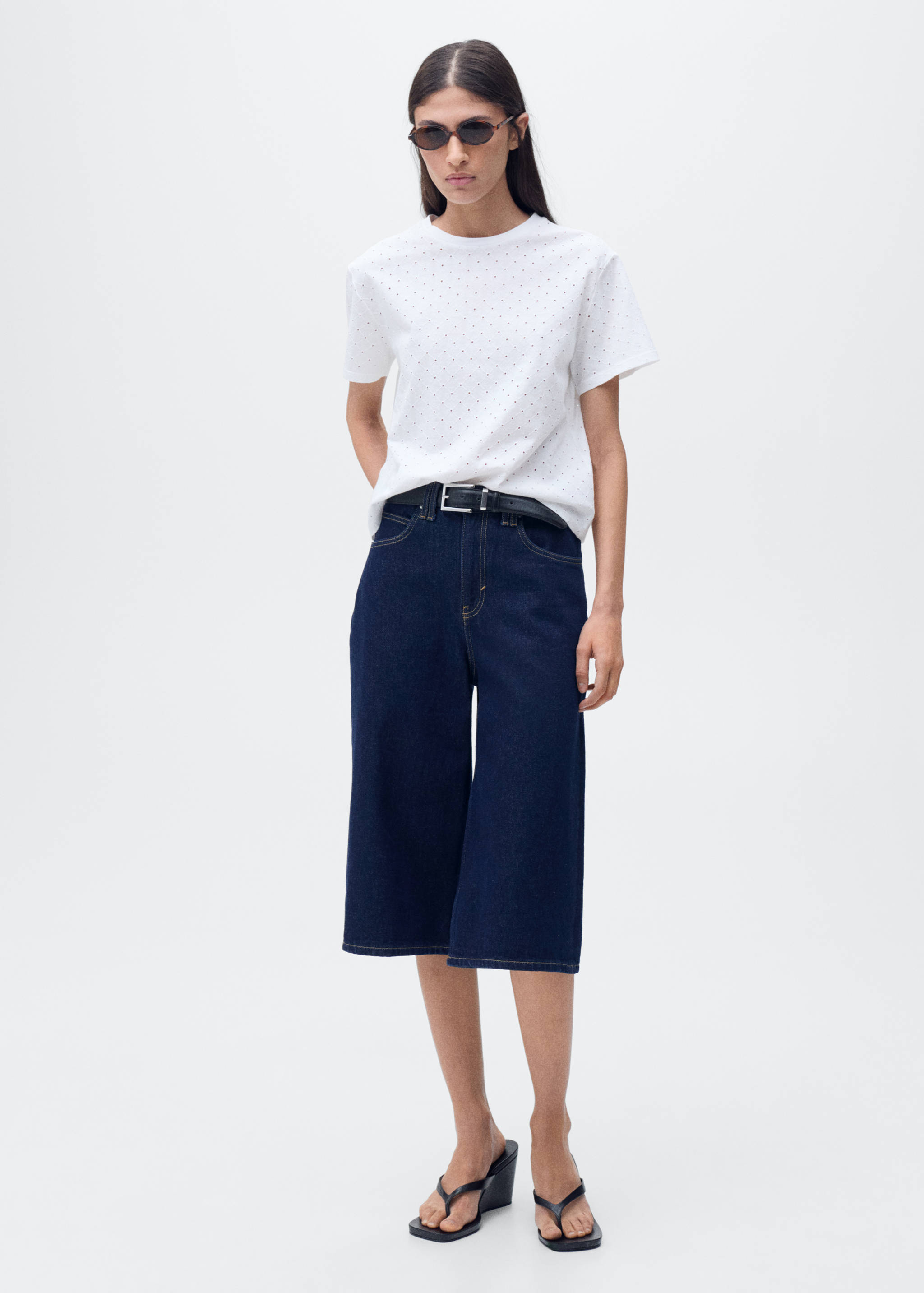 Camiseta calados bordados - Plano general