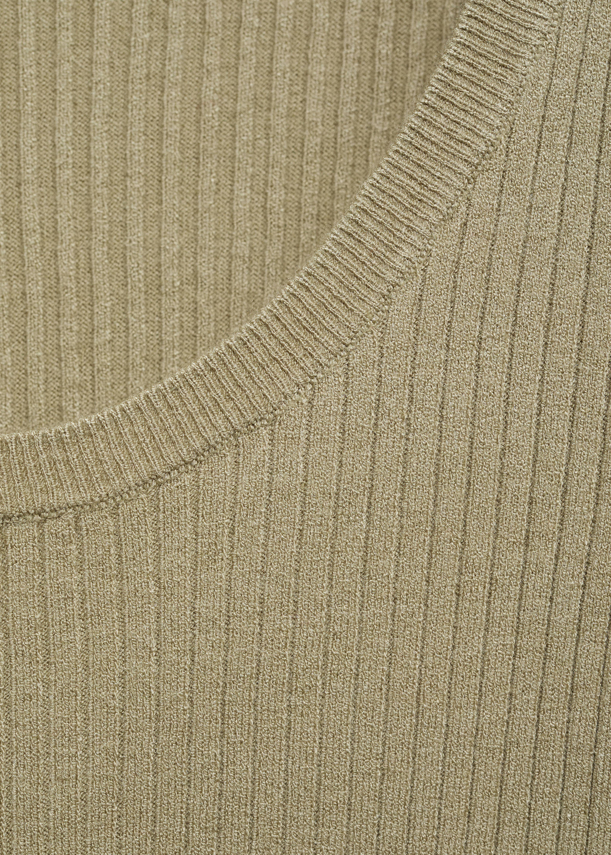 Knitted ribbed sweater - Details of the article 8