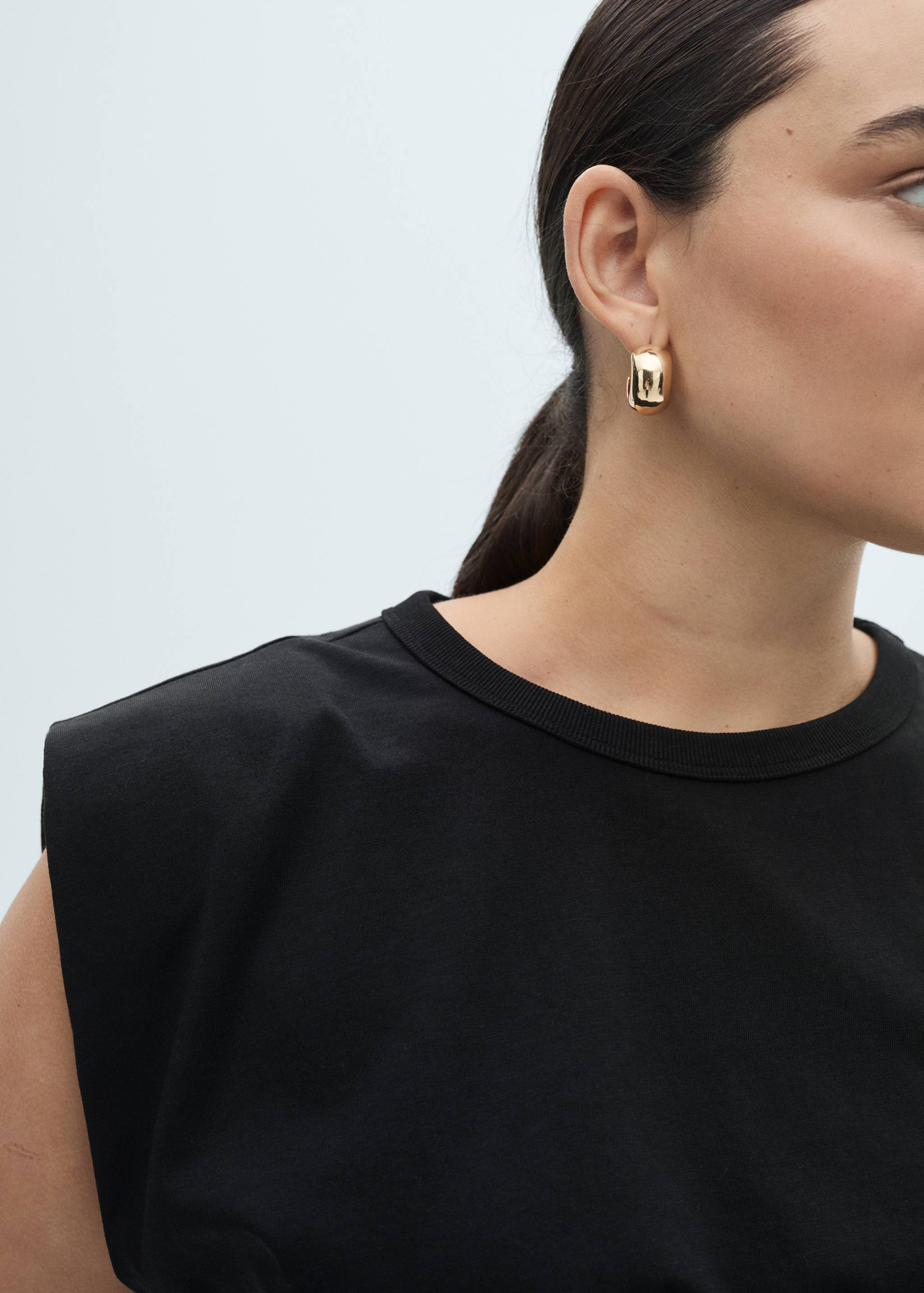 Short-sleeved cotton t-shirt - Details of the article 4