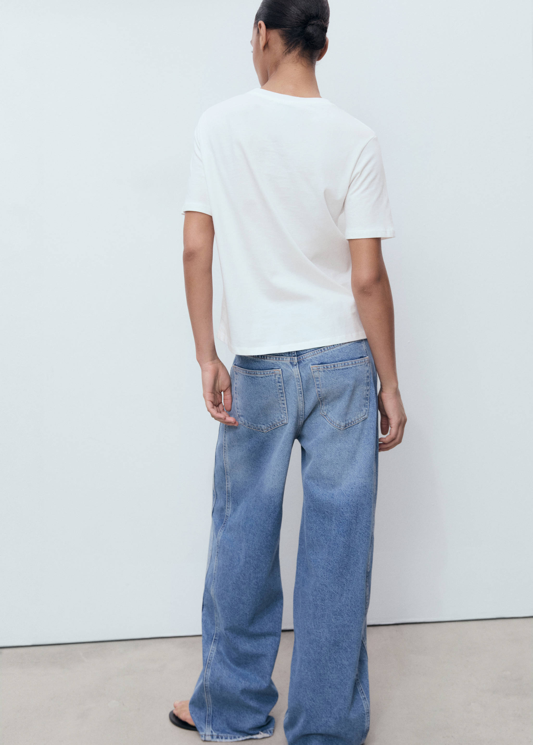 T-shirt manches courtes poche en crochet - Verso de l’article