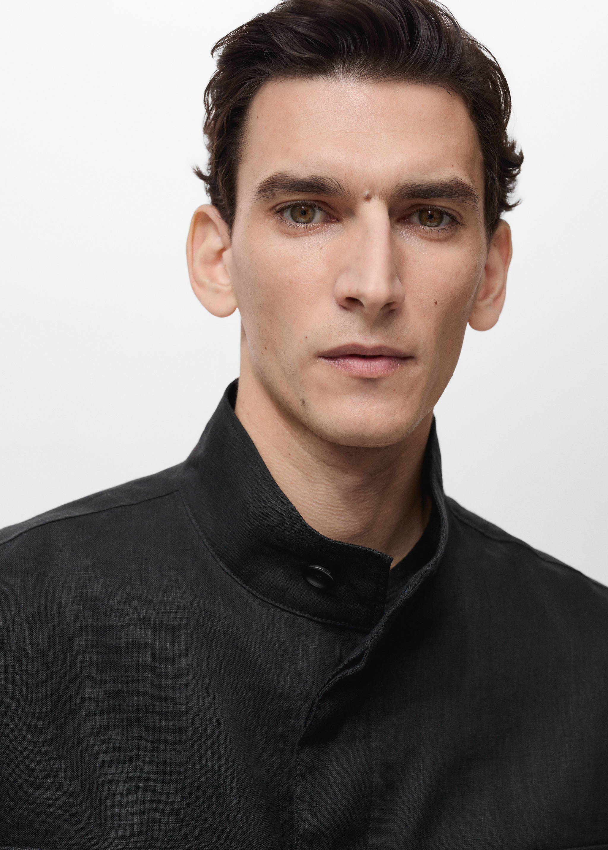 100% linen turtleneck jacket - Details of the article 1