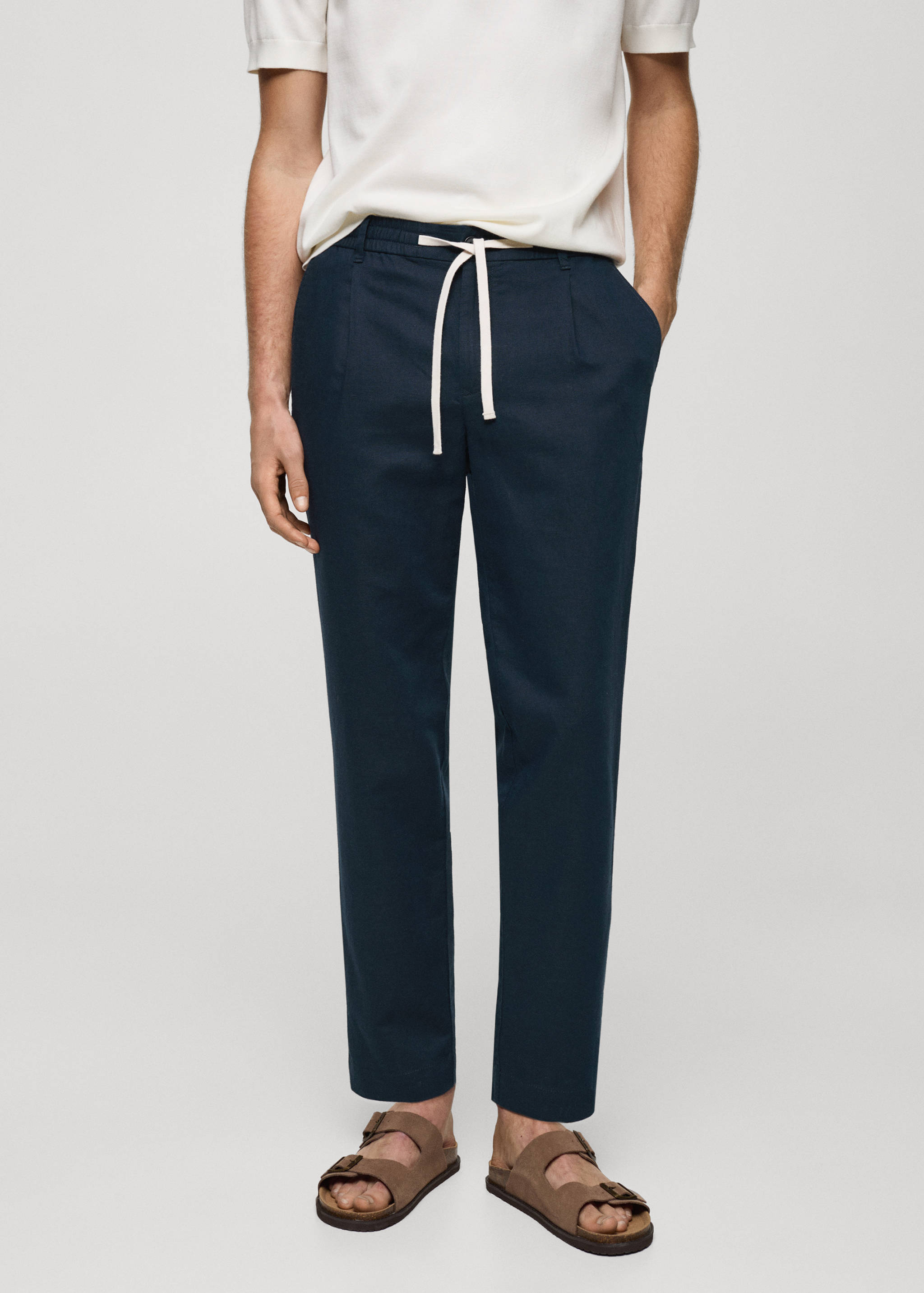 Pantalon slim fit lin cordon - Plan moyen