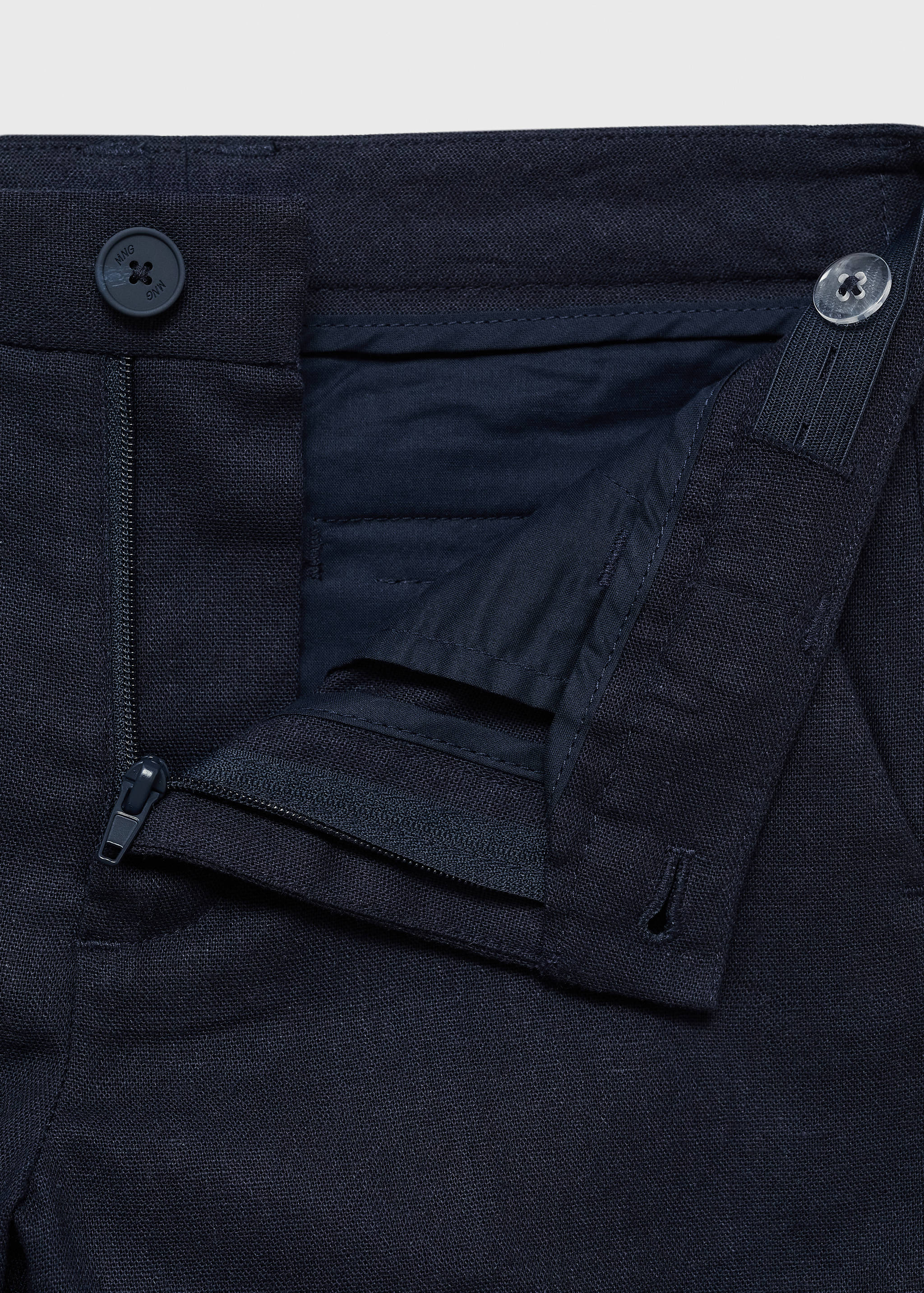 Linen suit trousers - Details of the article 8