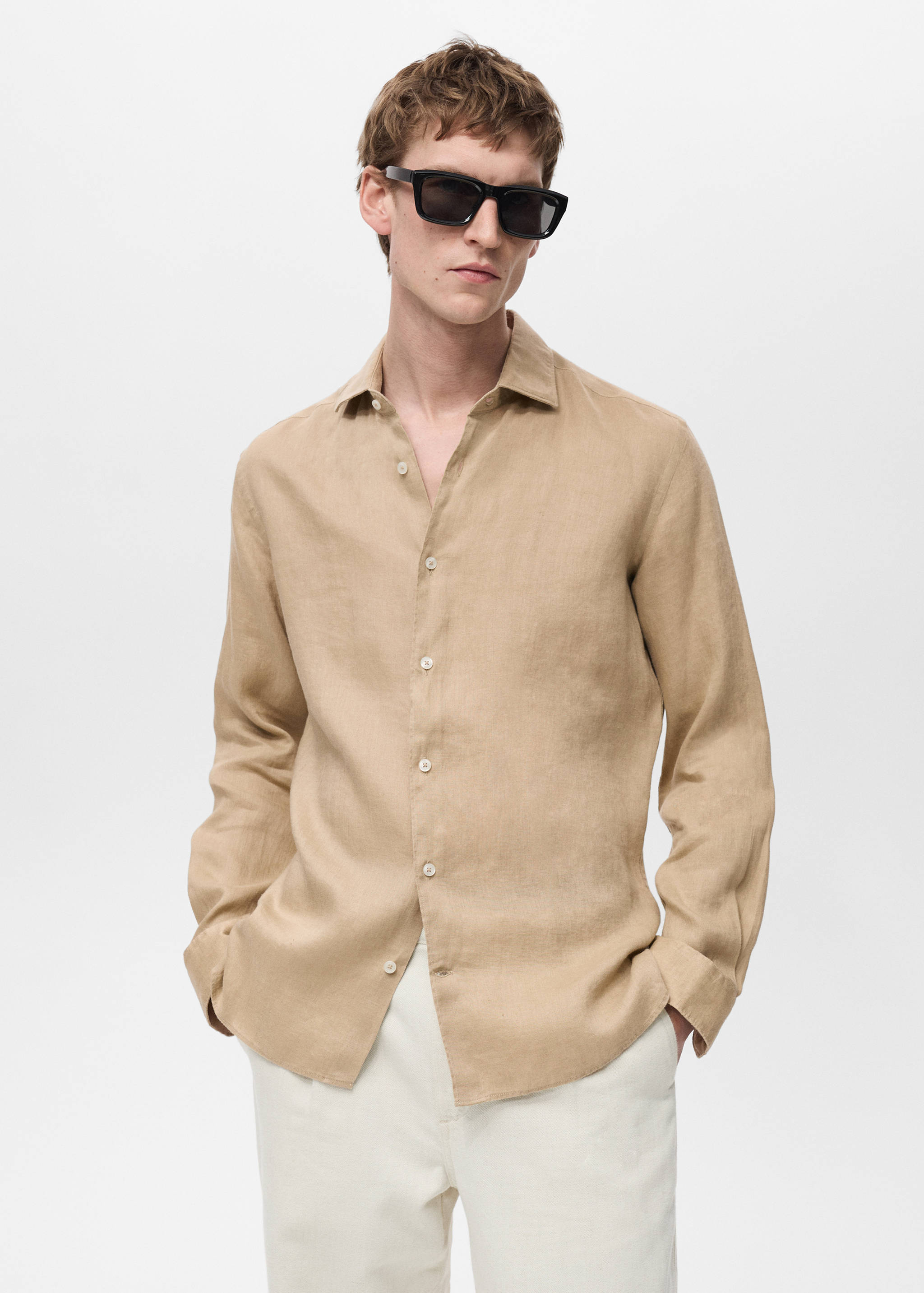 Chemise slim-fit 100 % lin - Plan moyen