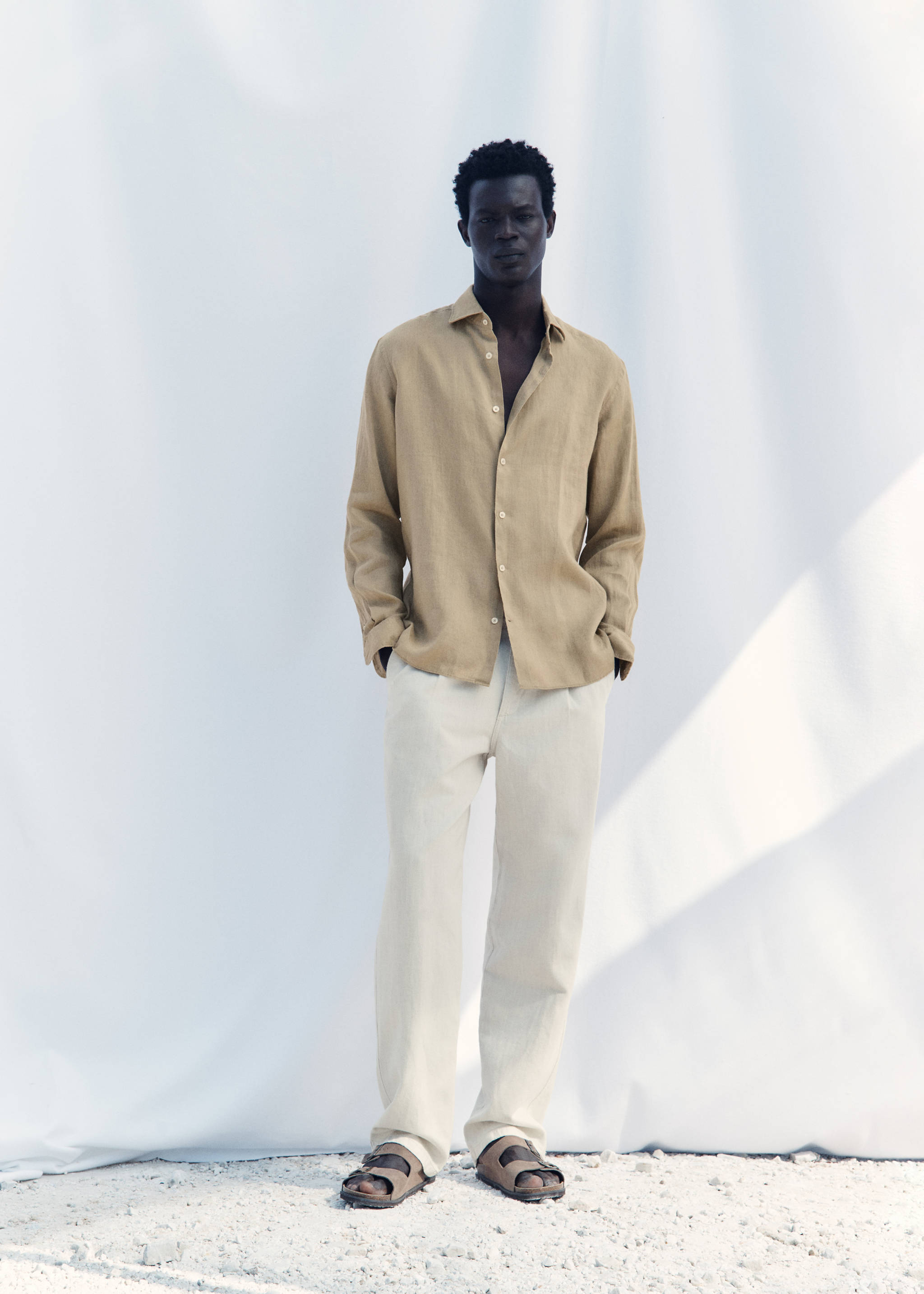 Camisa de 100% linho slim fit - Pormenor do artigo 3