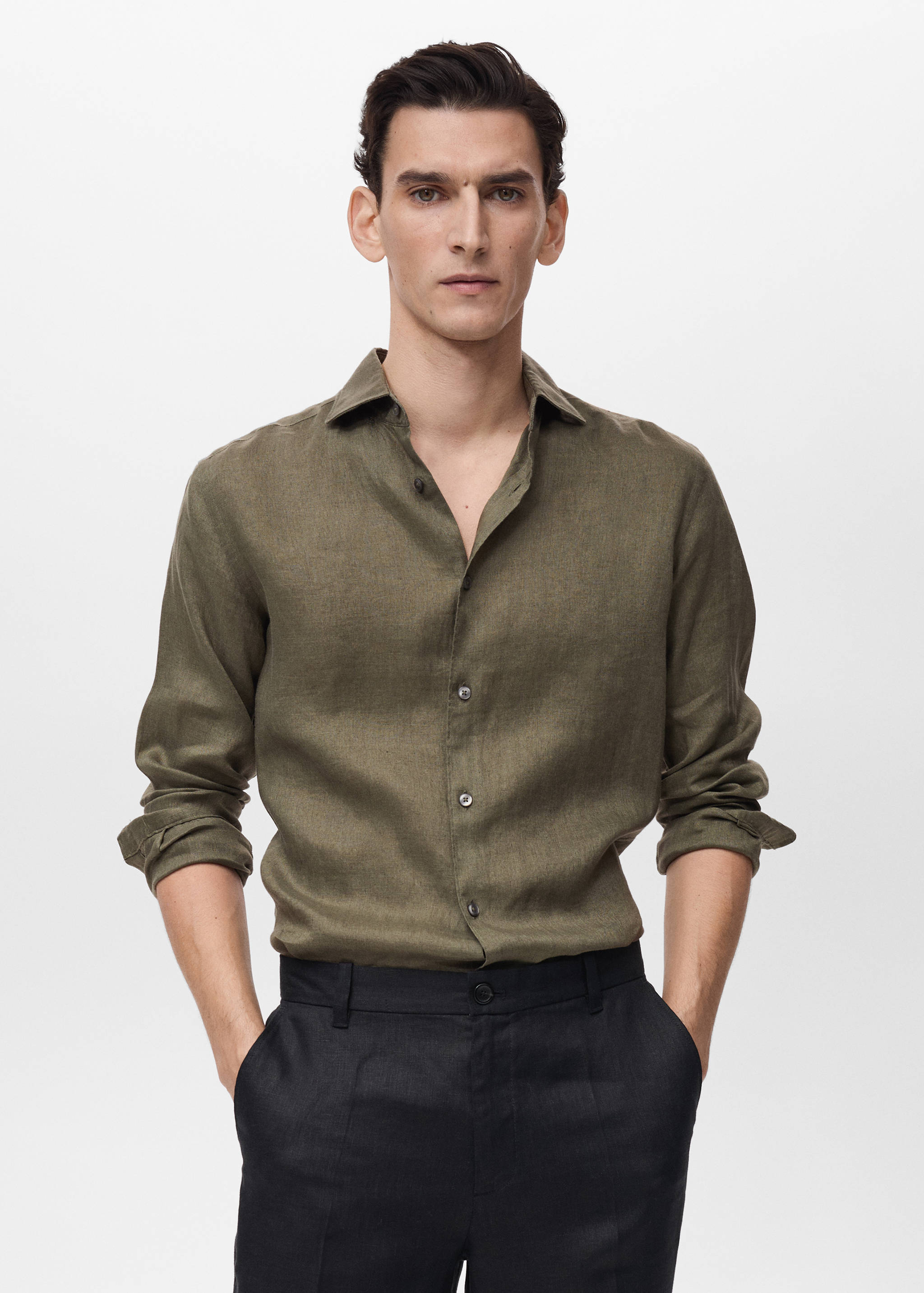 Chemise slim-fit 100 % lin - Plan moyen