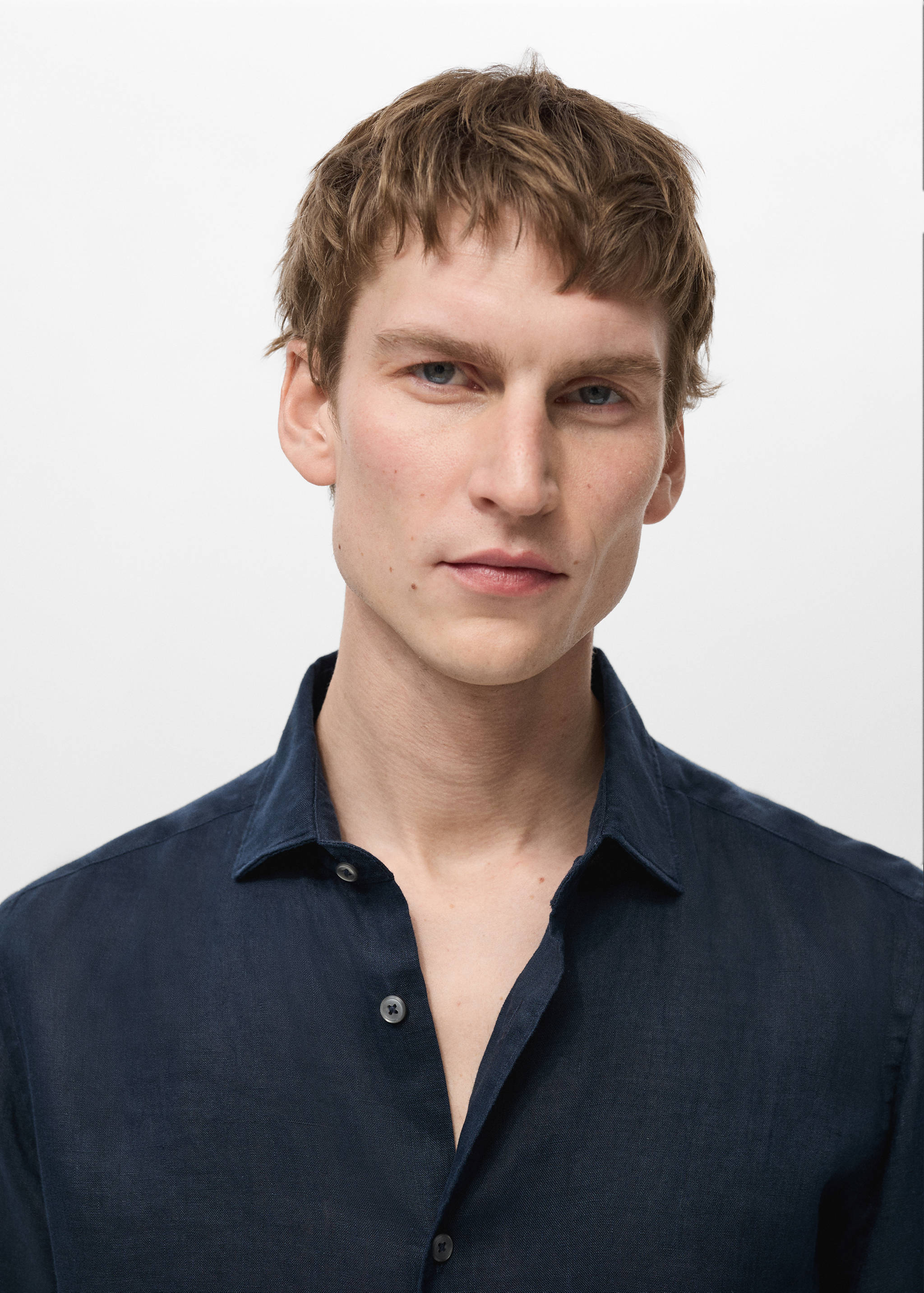 Chemise slim-fit 100 % lin - Détail de l'article 2