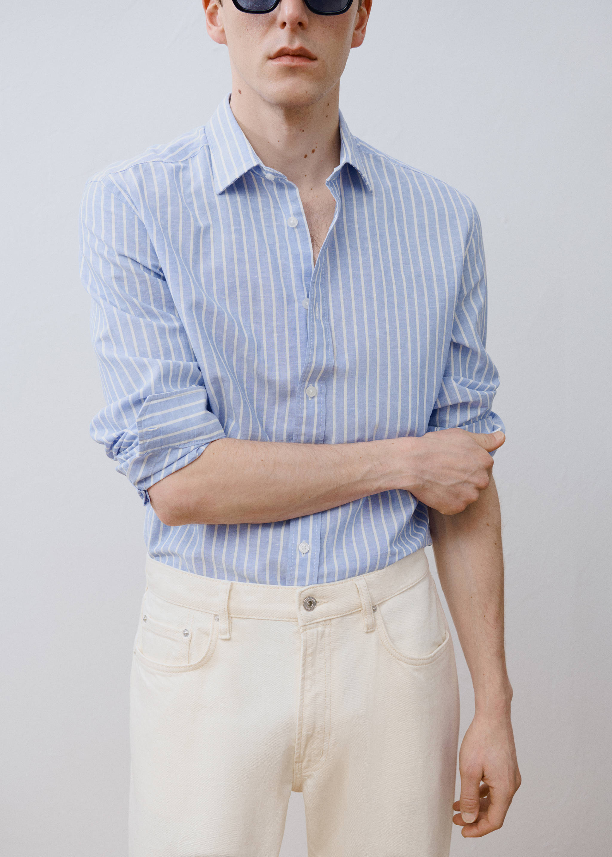 Striped cotton linen shirt - Details of the article 9
