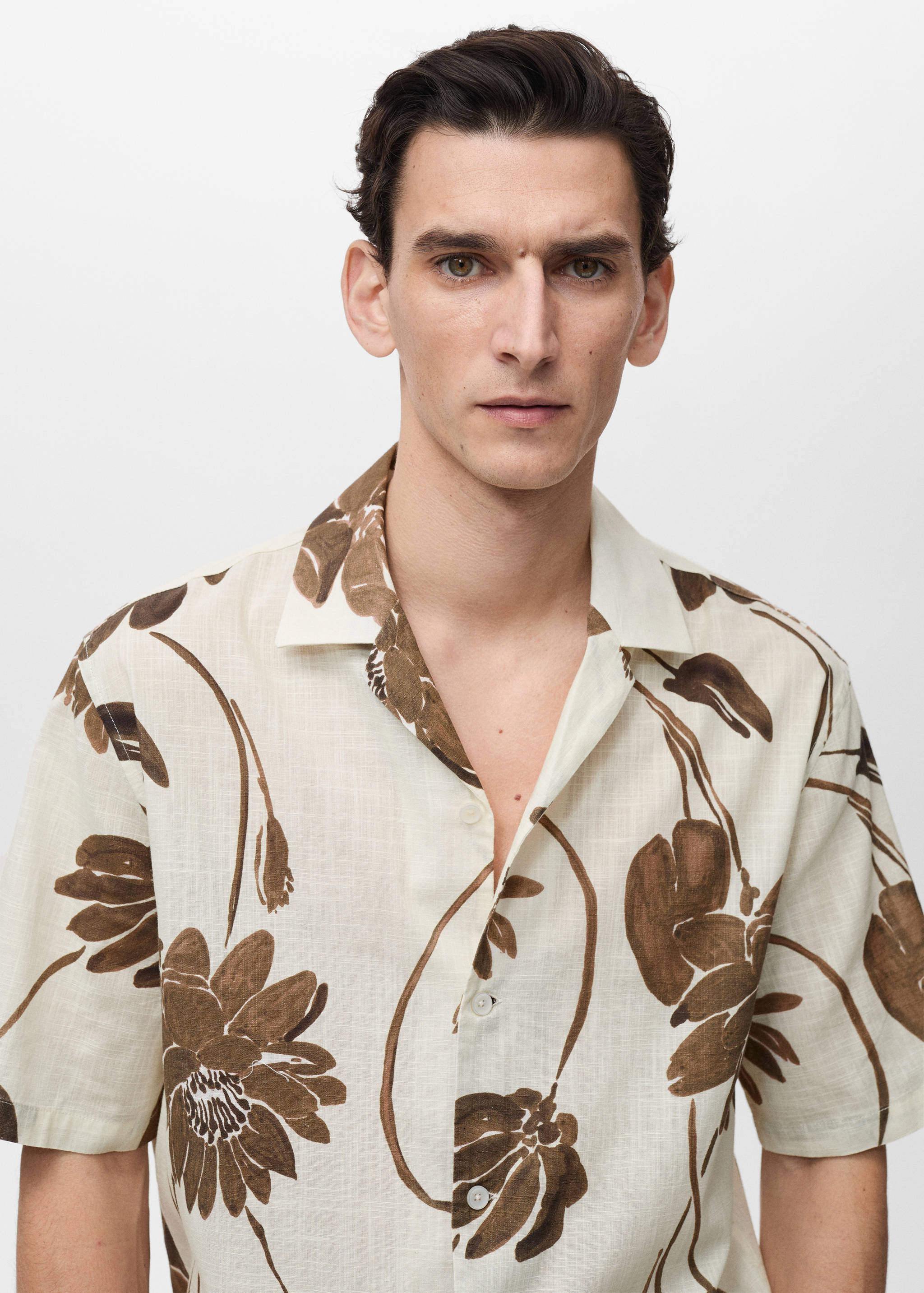 Floral-print shirt with bowling collar - Details of the article 1