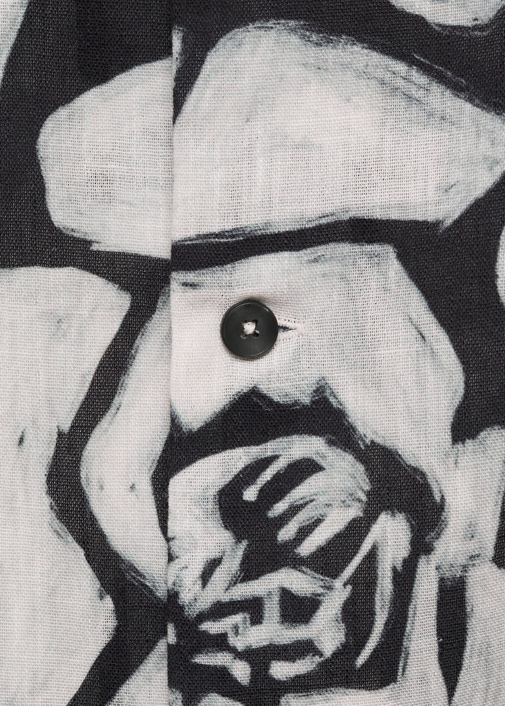 Рубашка с цветочным принтом - Деталь изделия 0