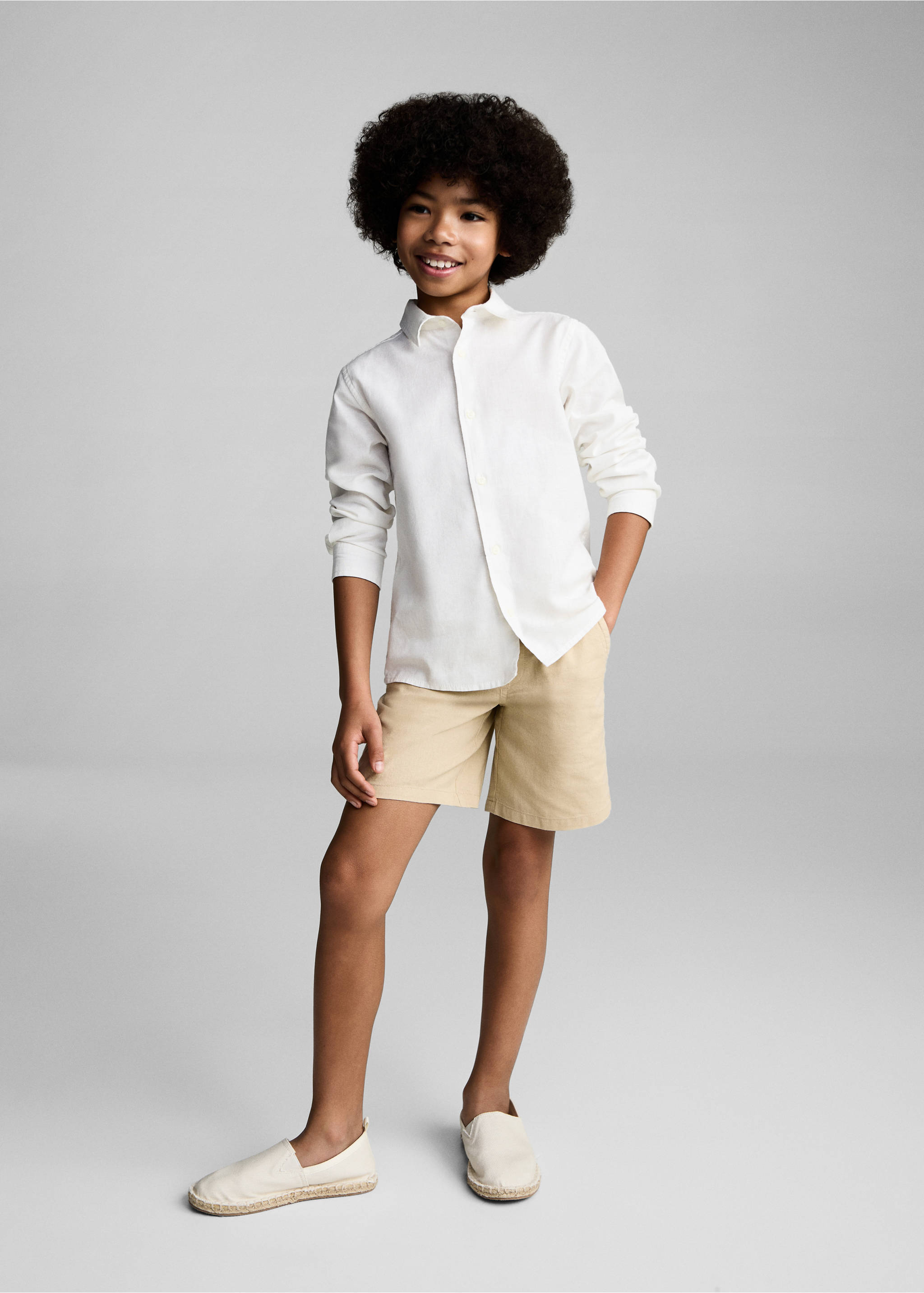Camisa algodón y lino - Plano general, Blanco roto. Ref: 87025942-00.