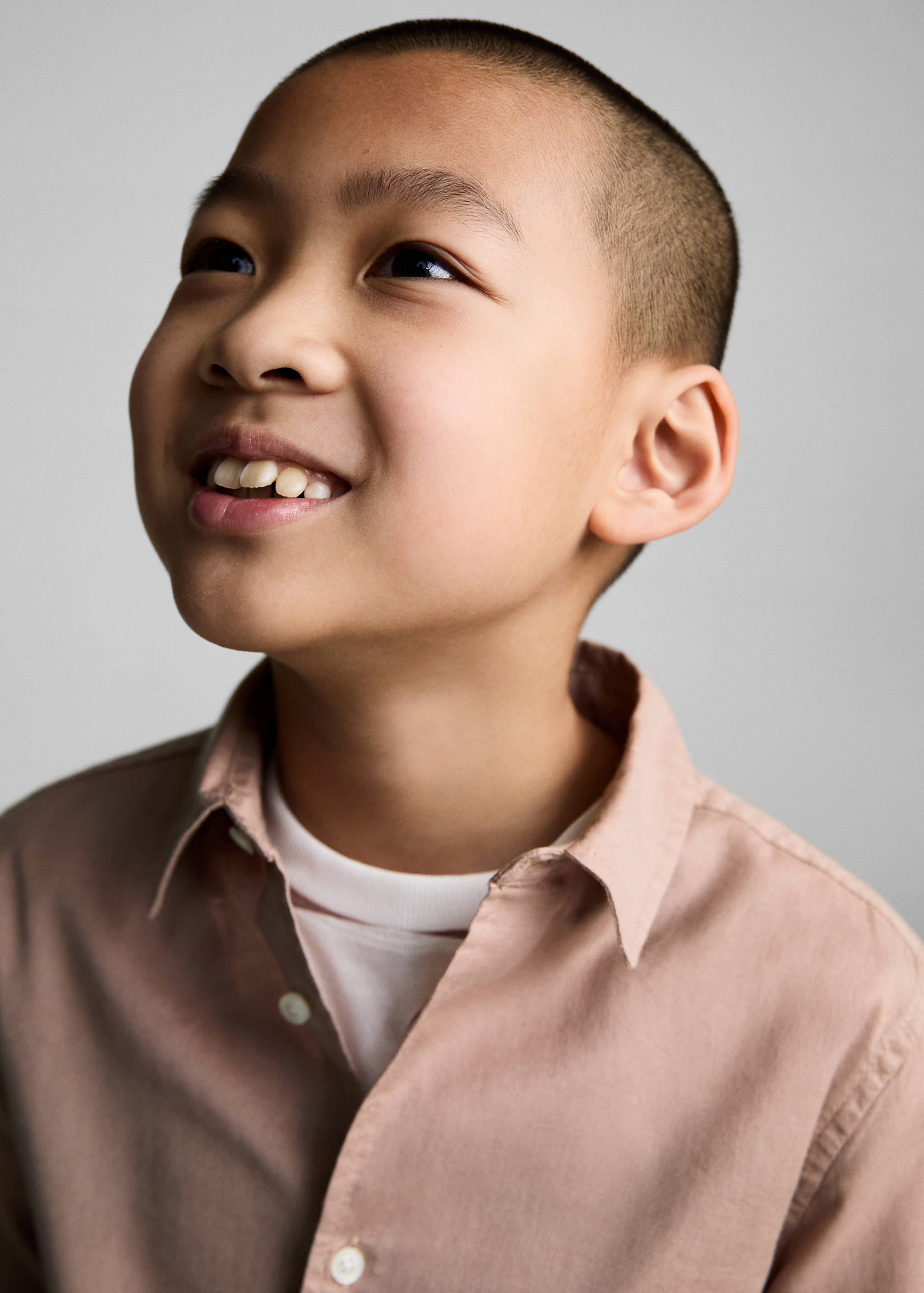 Cotton and linen shirt - Details of the article 1