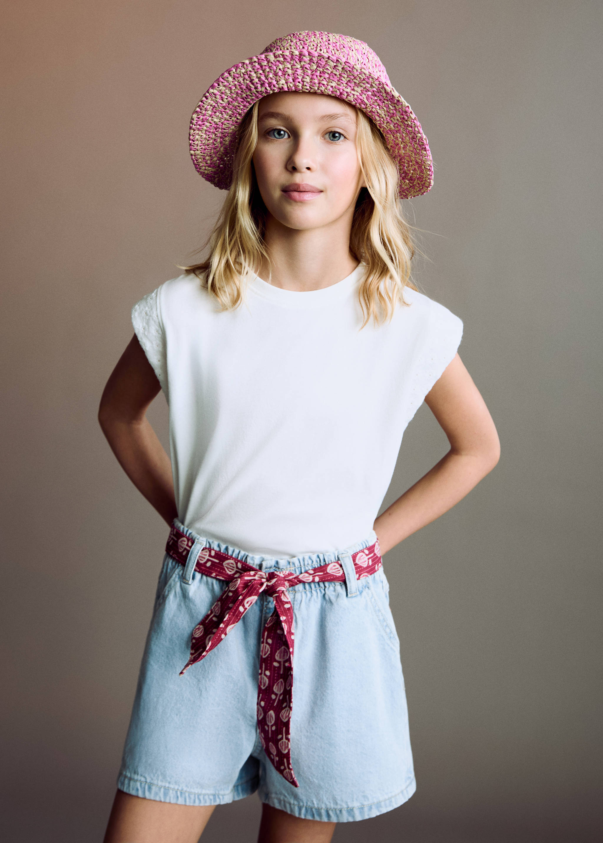 Denim shorts with bow - General plane