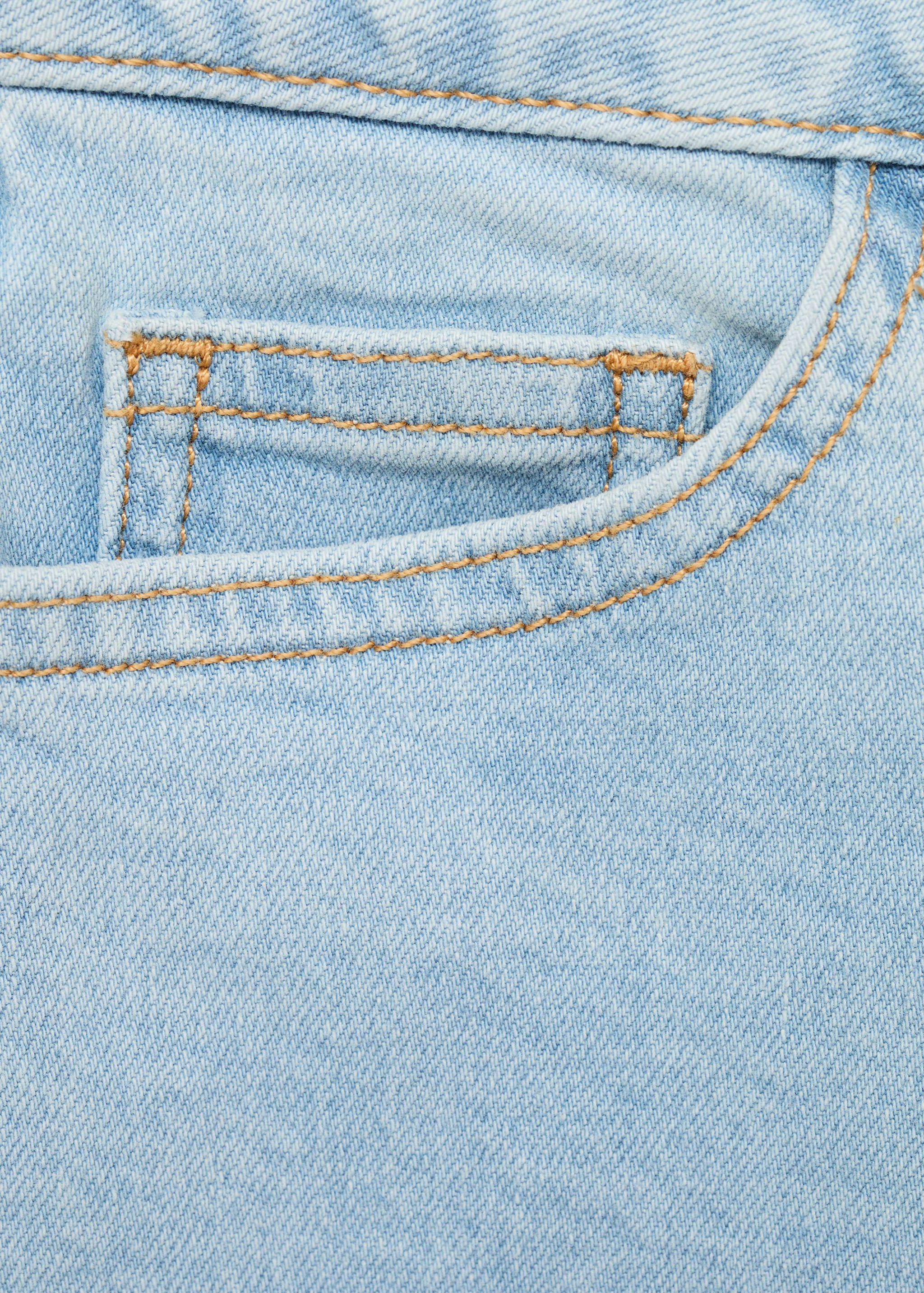 شورت دنيم بحاشية ممزقة - تفاصيل المنتج 0