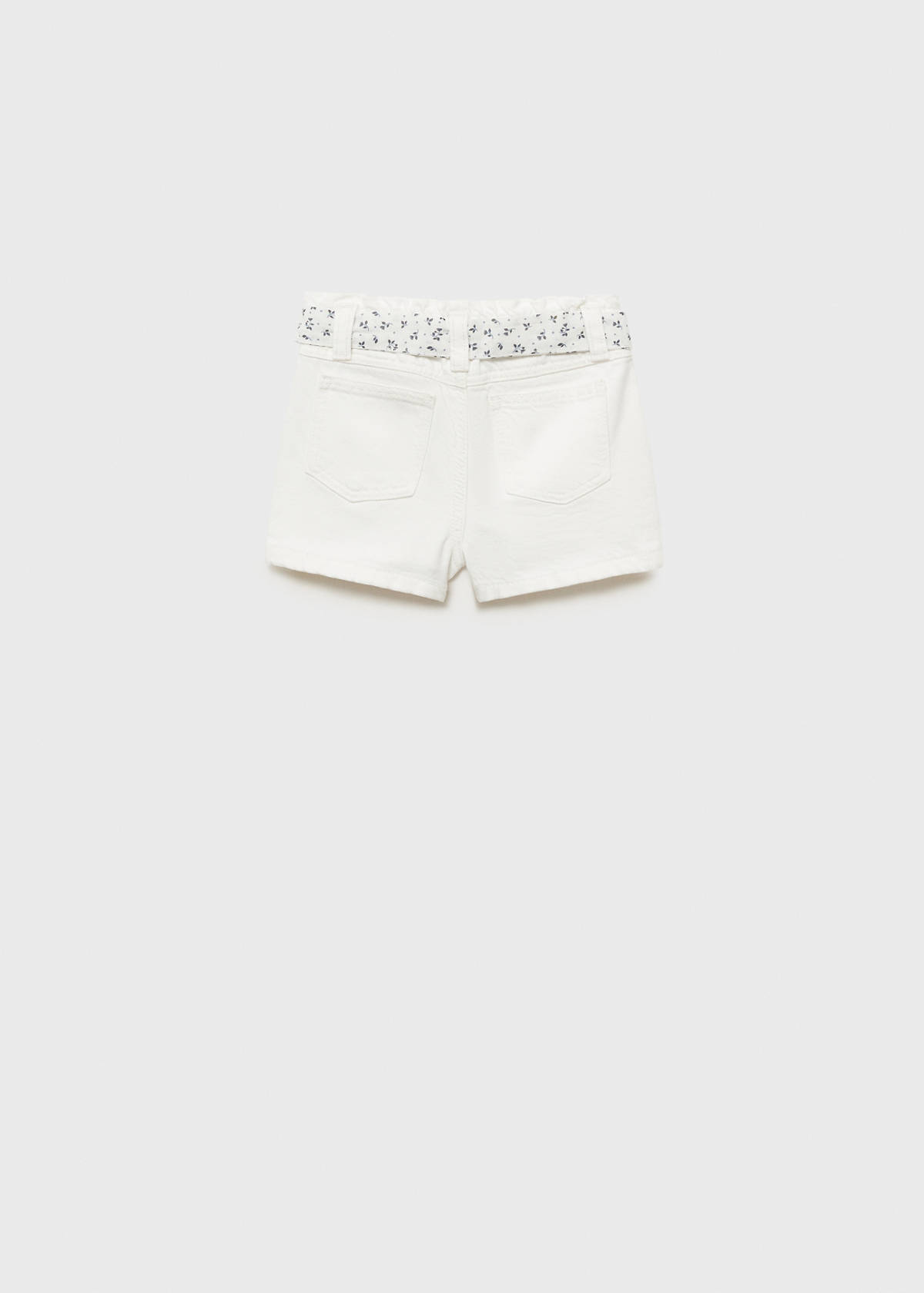 Denim shorts with belt — White