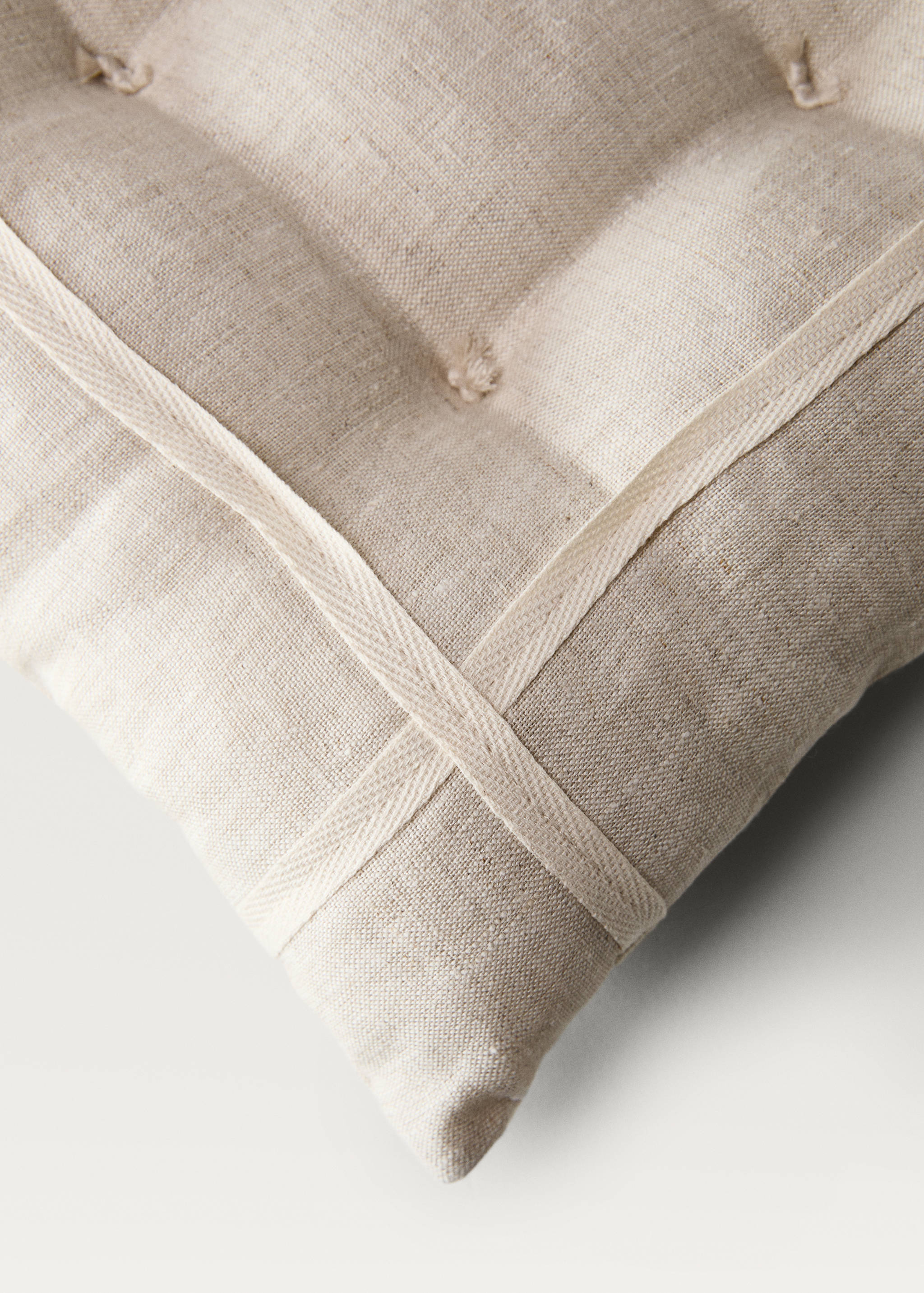 Children's linen cotton cushion, 30x30 cm - Details of the article 1