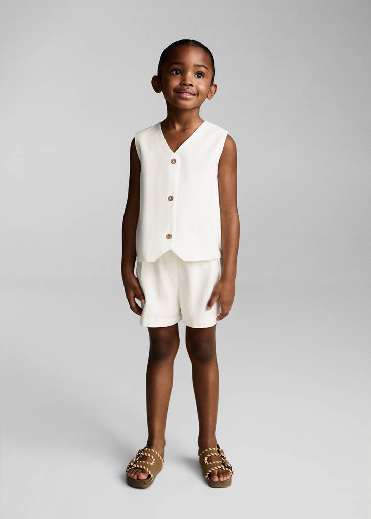 Linen shorts — White