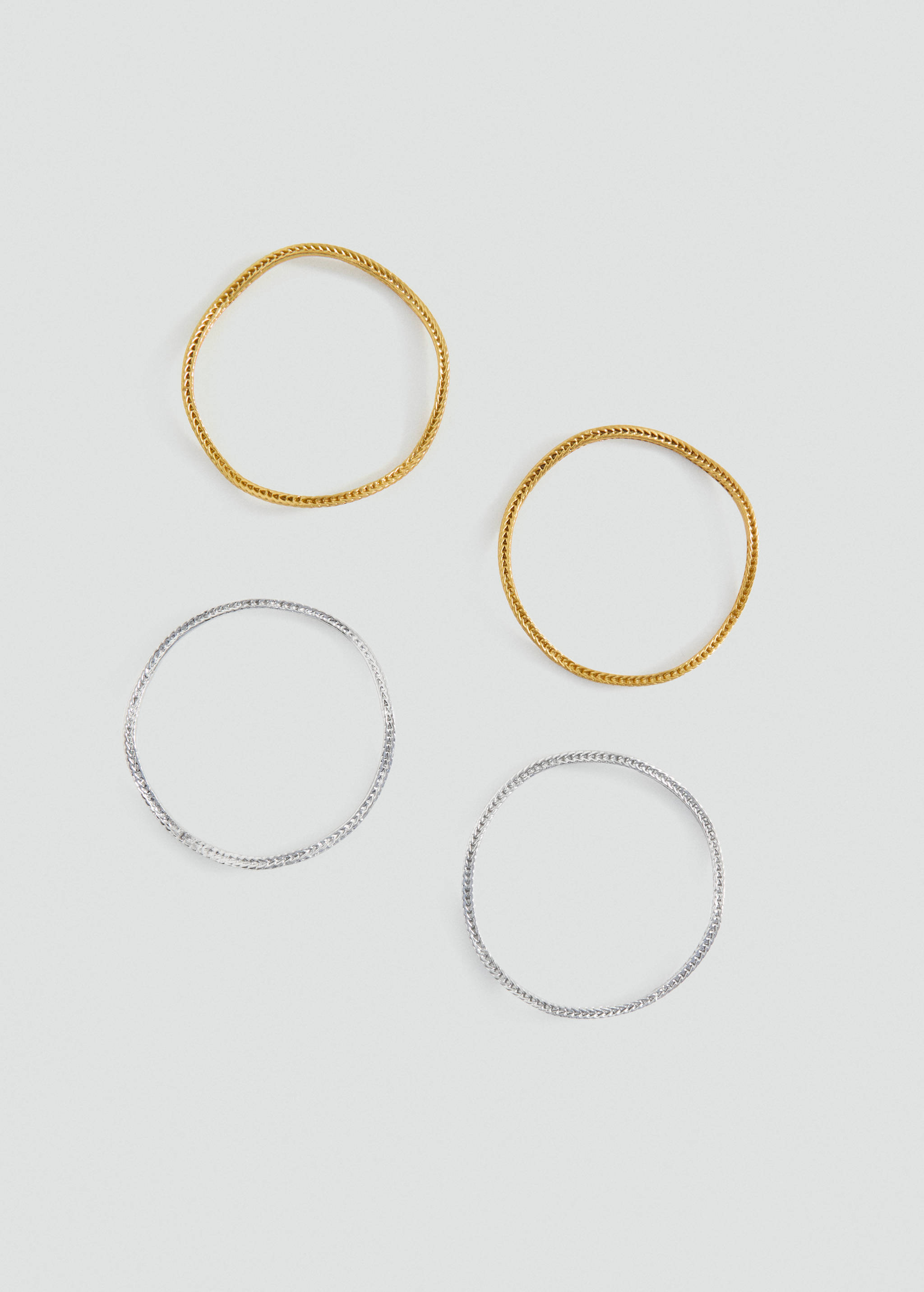 Set mit Metallarmreifen - Mittlere Ansicht