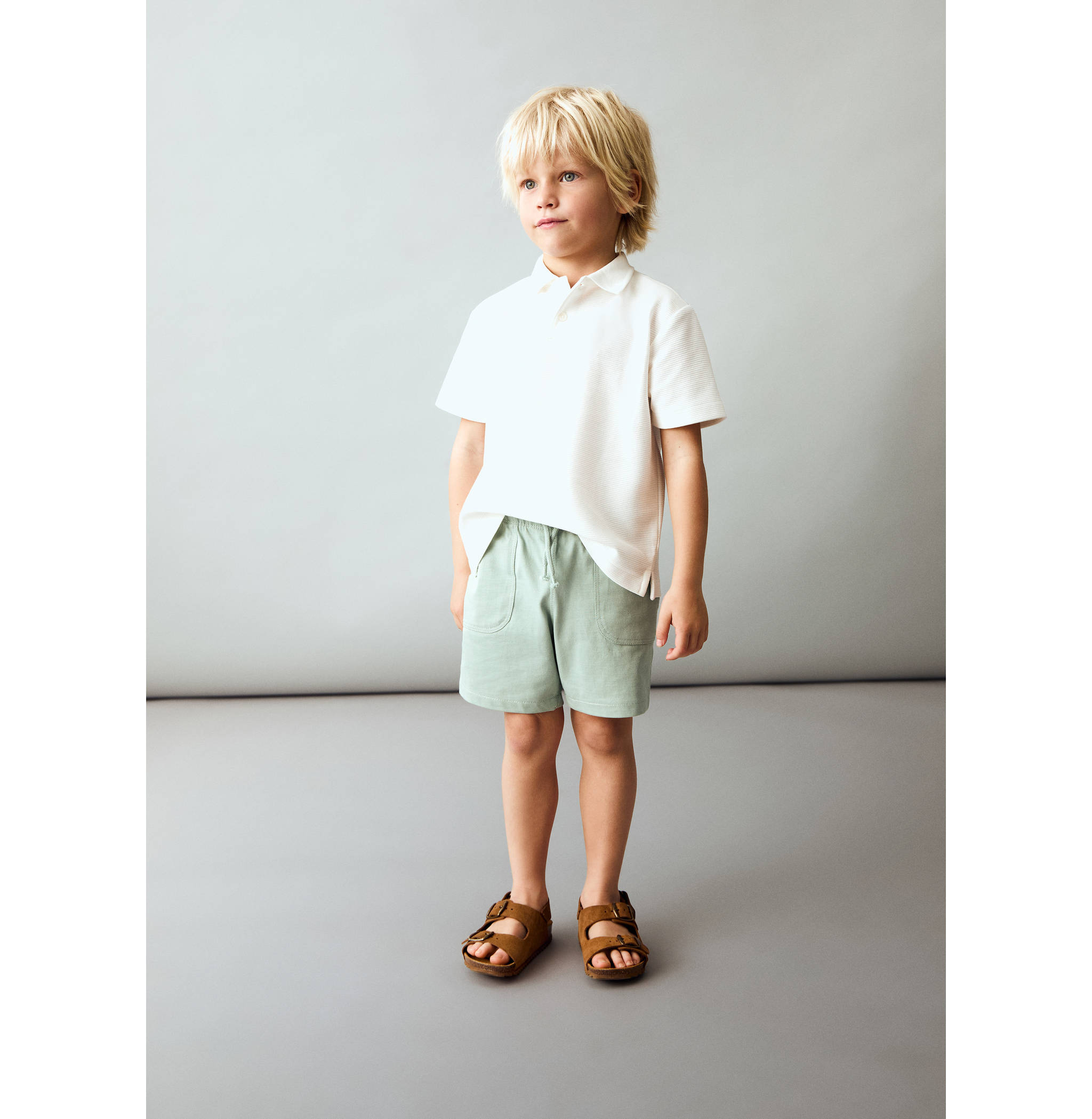 Buckle leather sandals - Details of the article 7