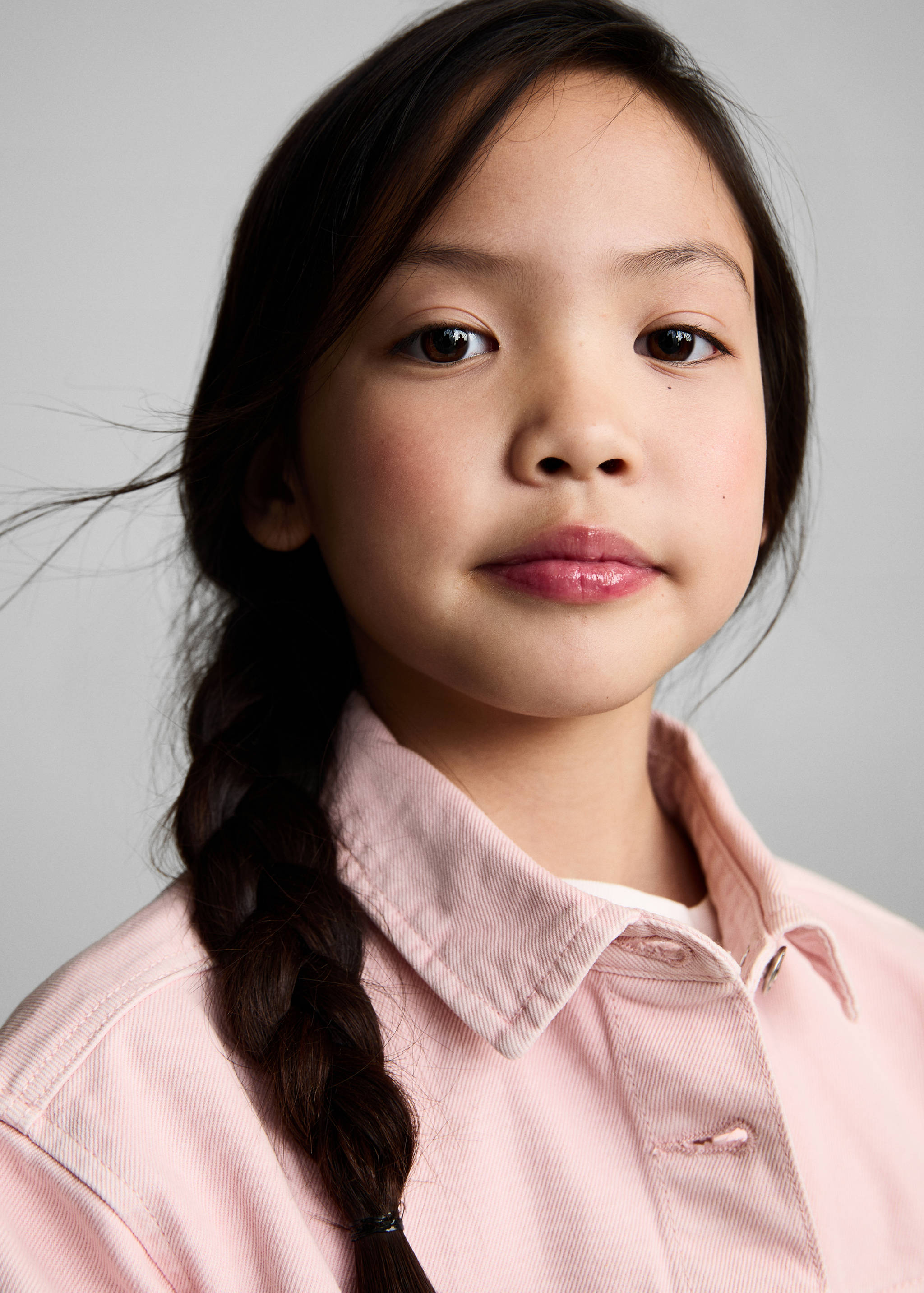 Denim jacket with pockets - Details of the article 1